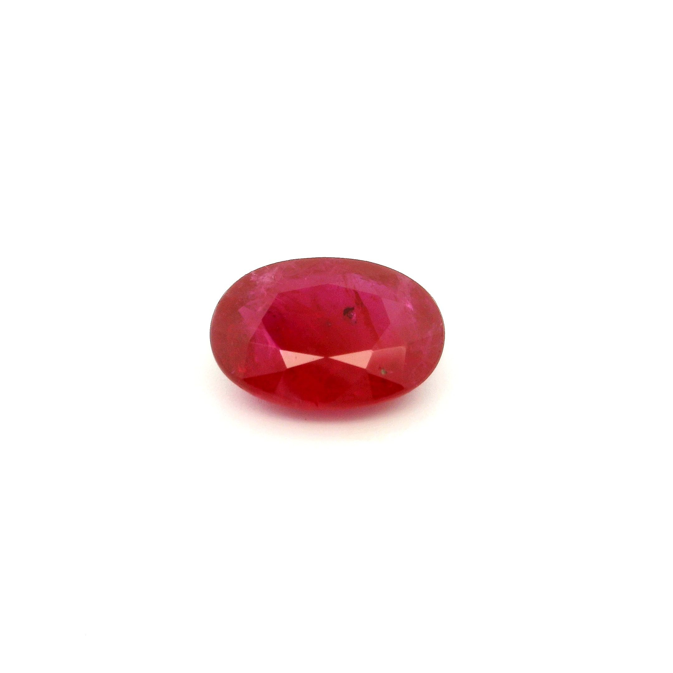 2.75 ct Oval Red Natural Ruby