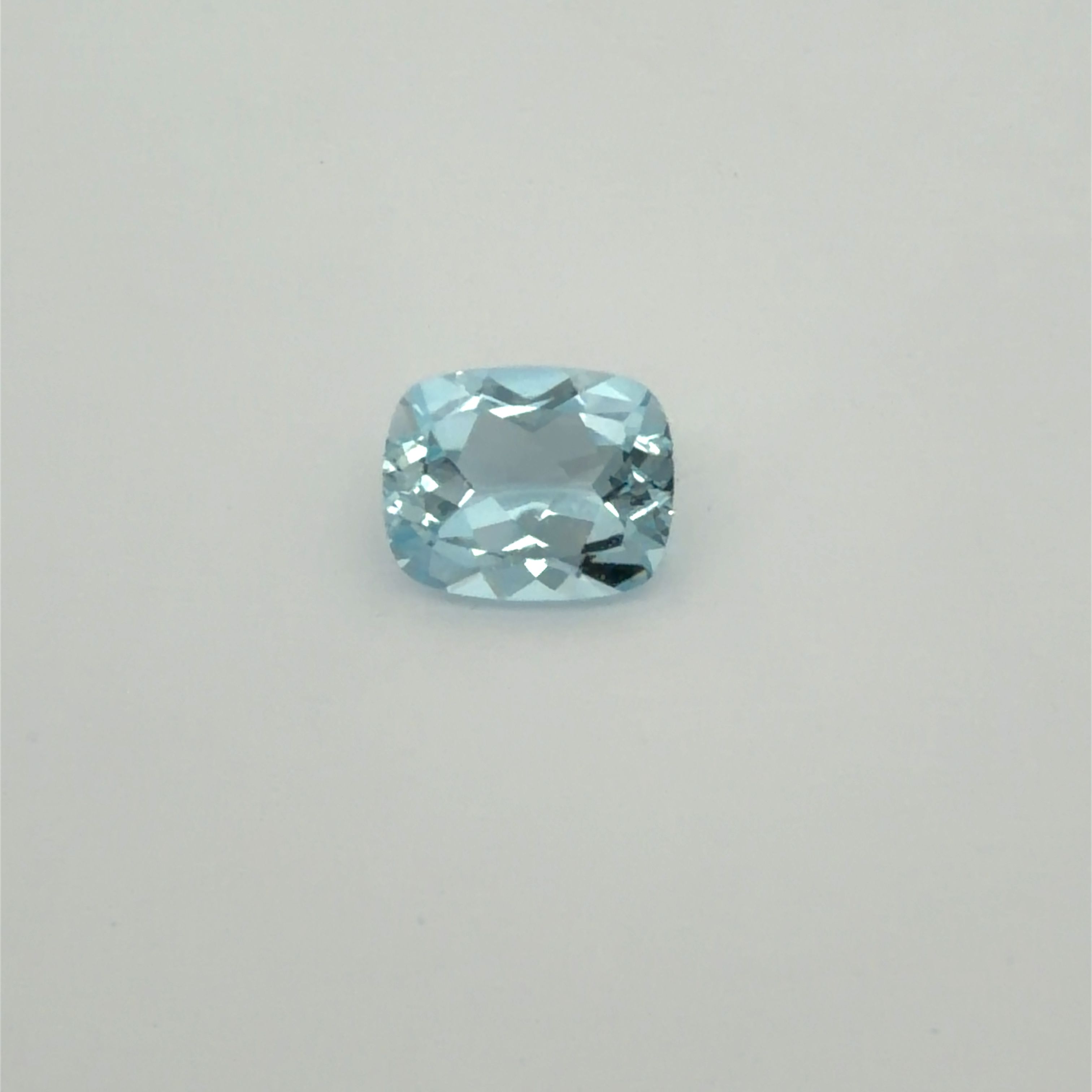 2.55 ct Cushion Blue Natural Aquamarine