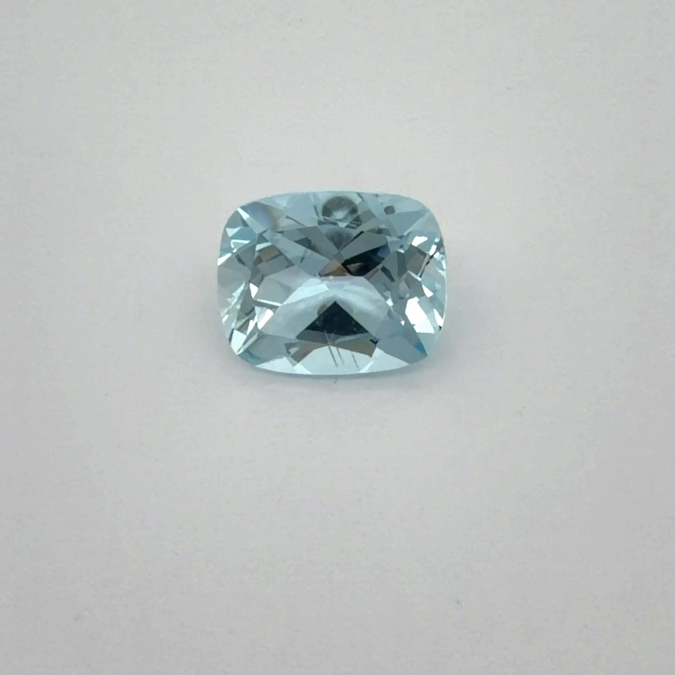 2.77 ct Cushion Blue Natural Aquamarine