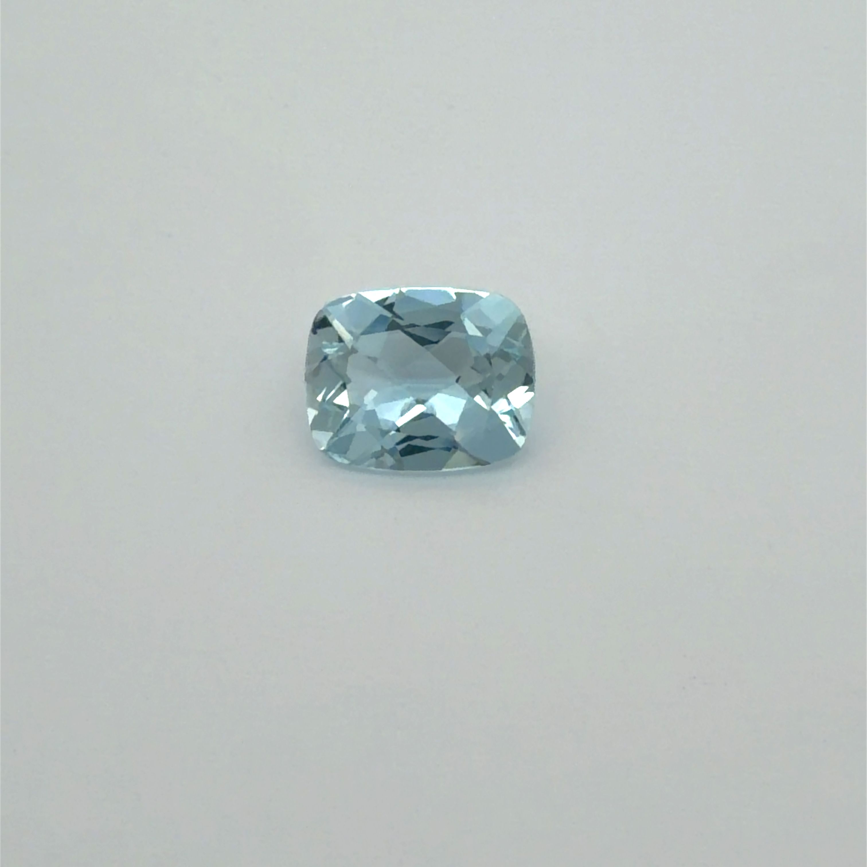 2.50 ct Cushion Blue Natural Aquamarine