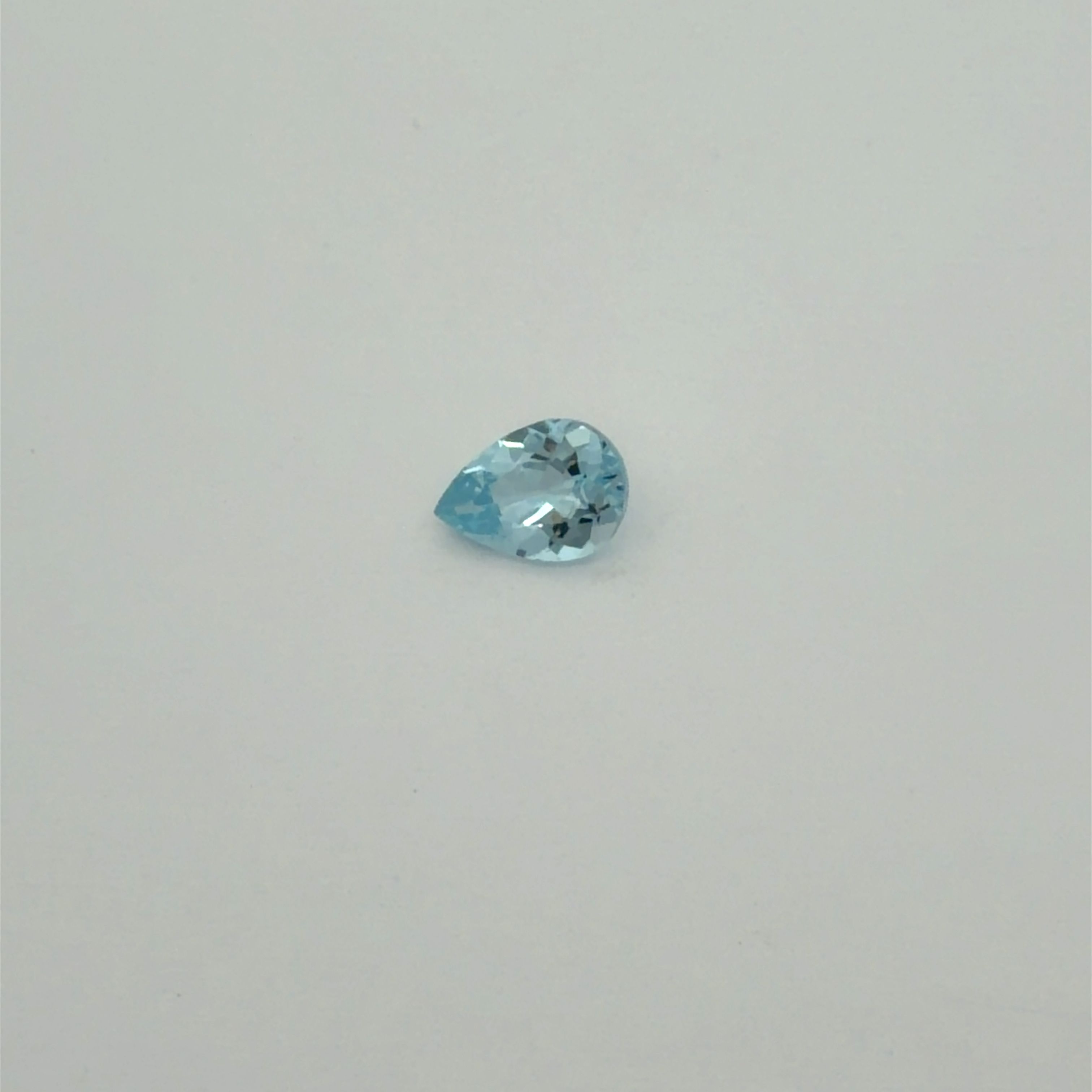 0.59 ct Pear Blue Natural Aquamarine