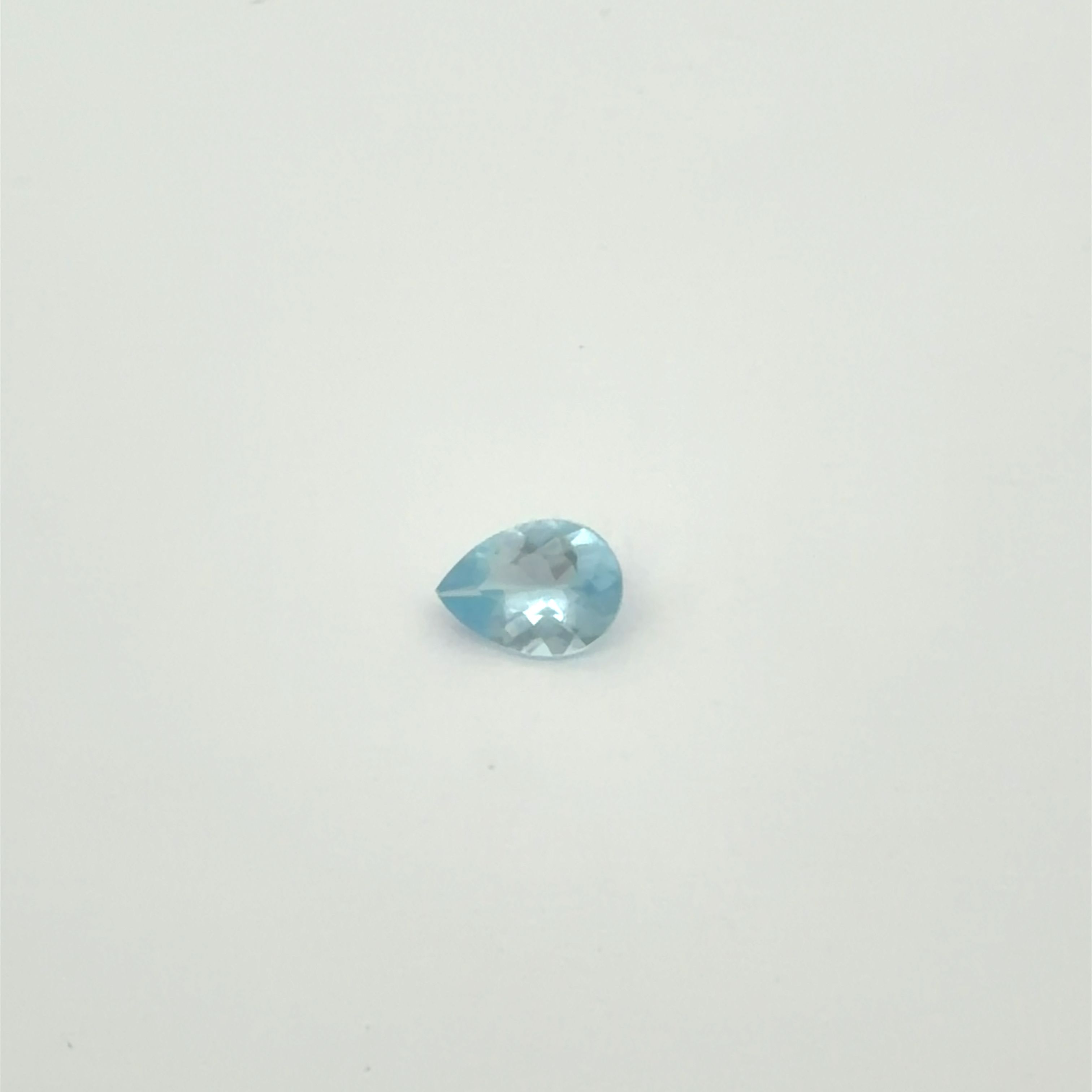0.54 ct Pear Blue Natural Aquamarine