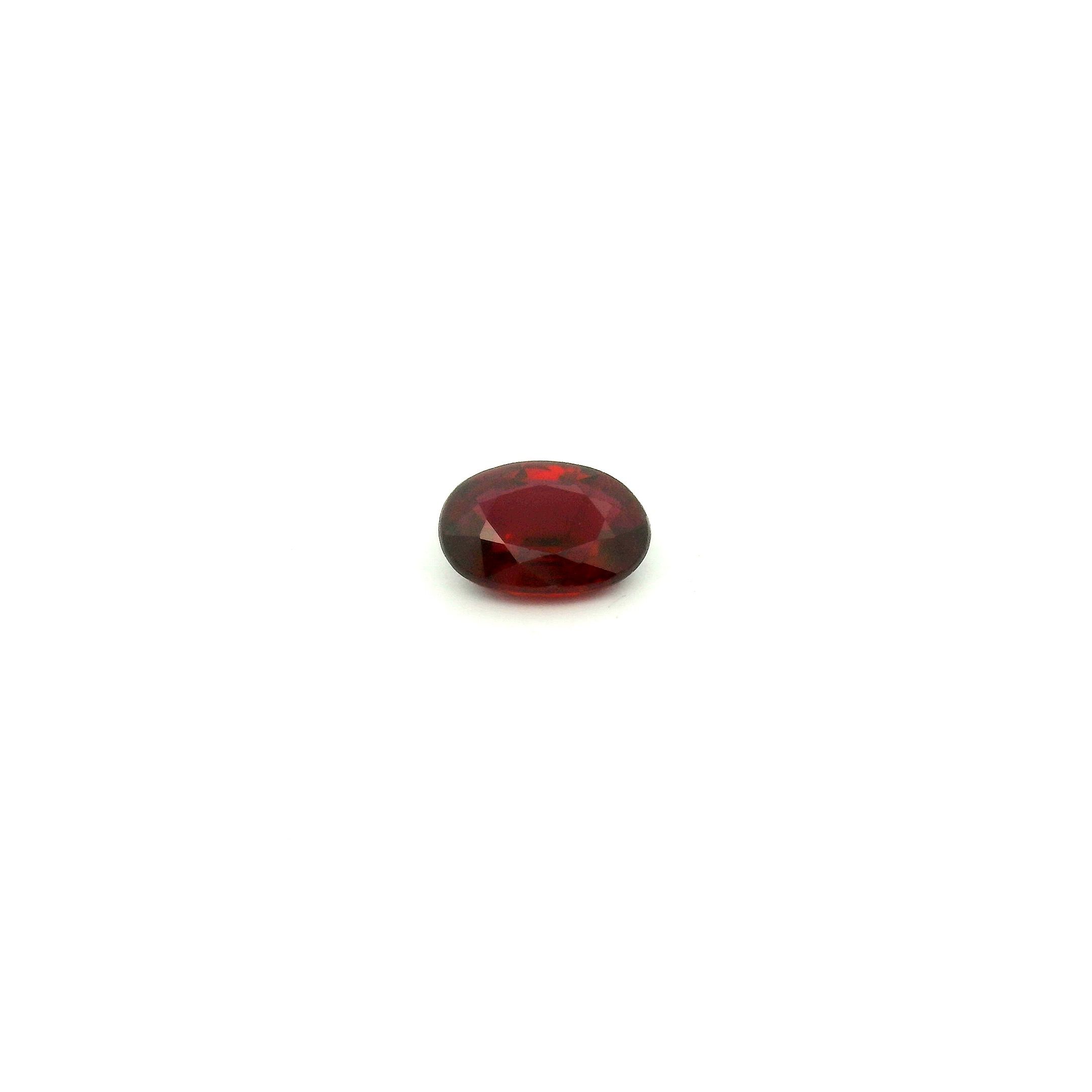 0.57 ct Oval Red Natural Ruby