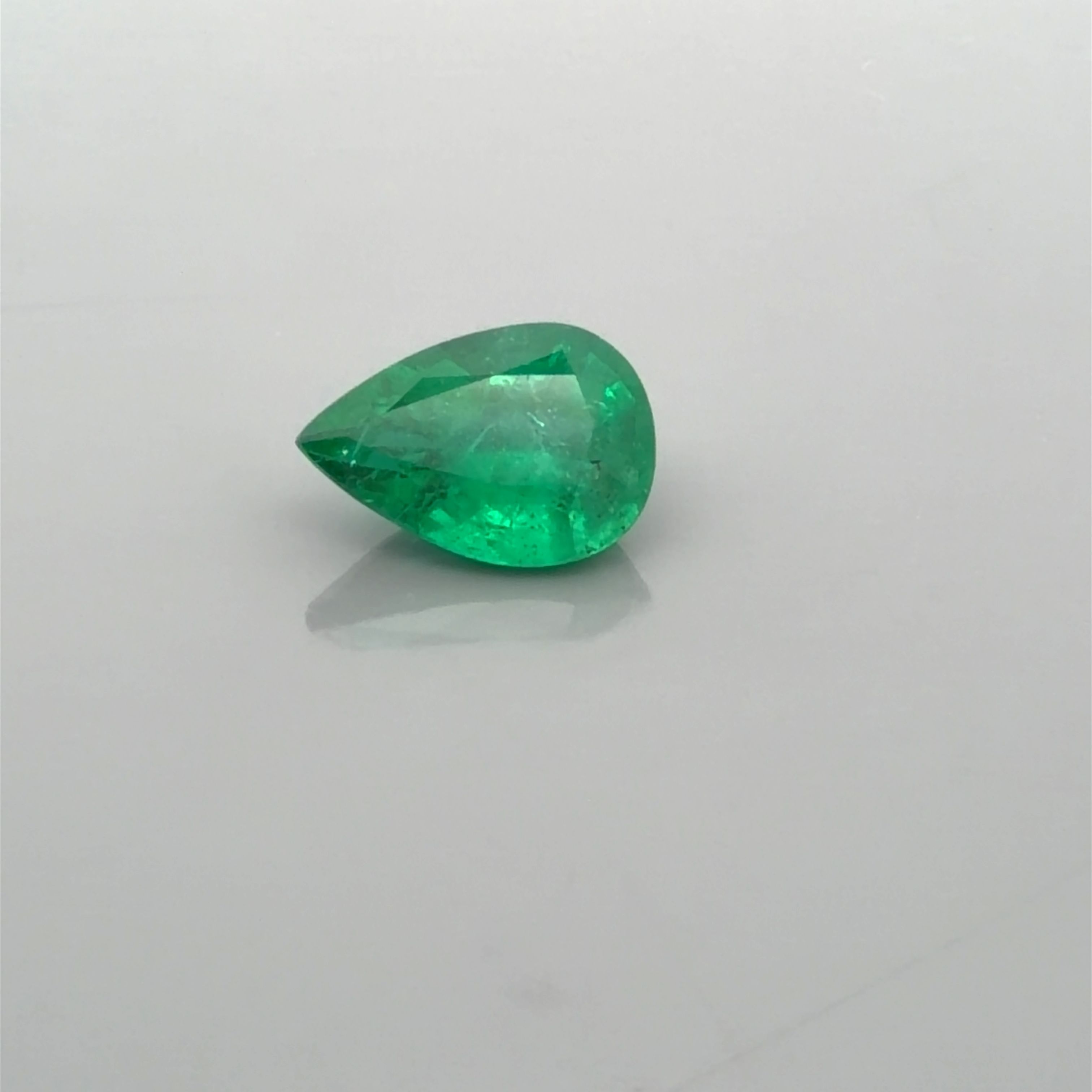 2.10 ct Pear Green Natural Emerald
