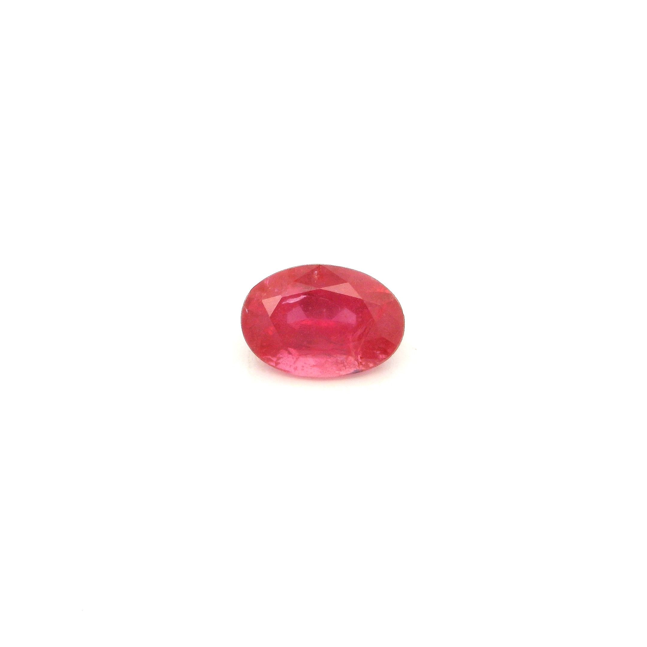 1.05 ct Oval Pink Natural Sapphire
