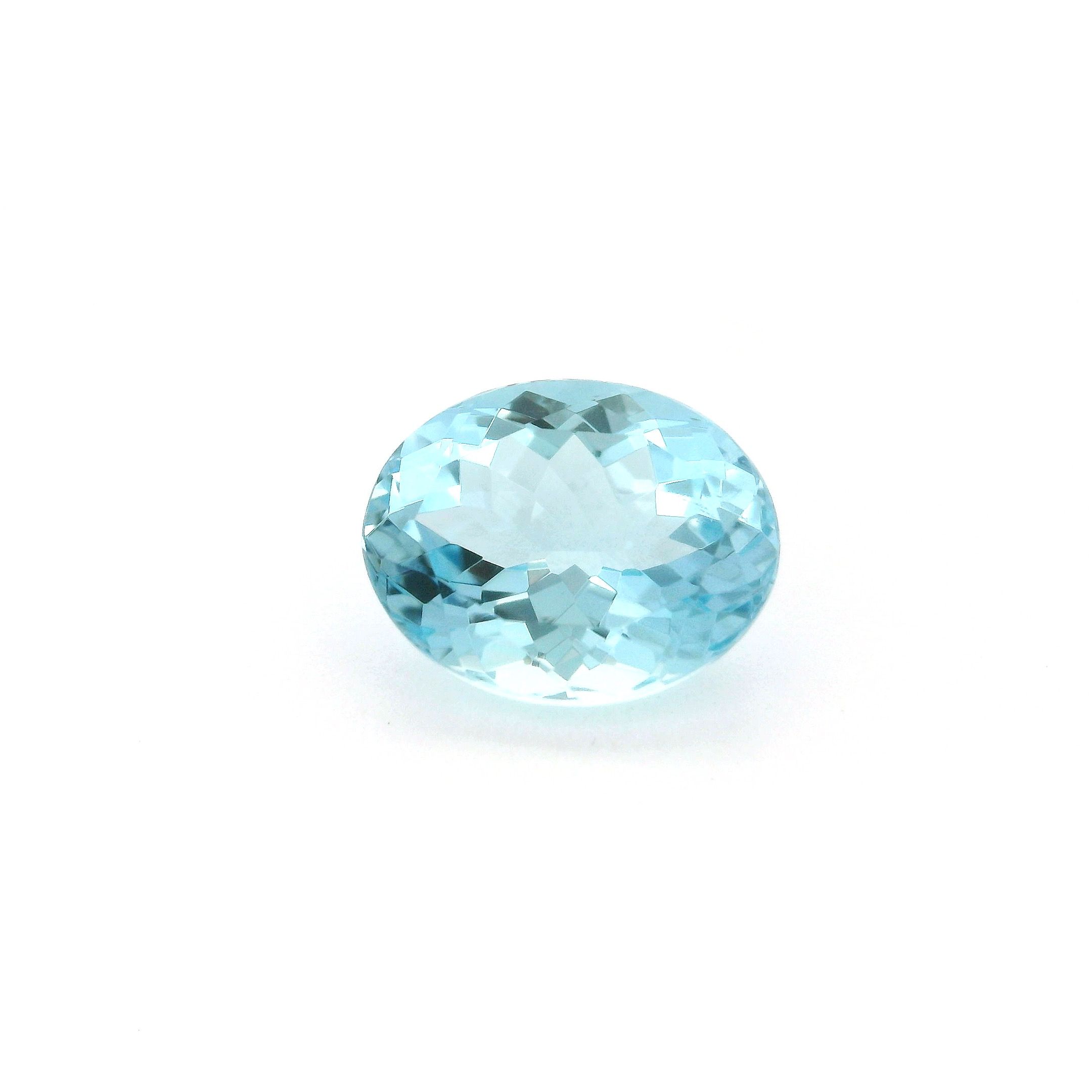 2.66 ct Oval Blue Natural Aquamarine