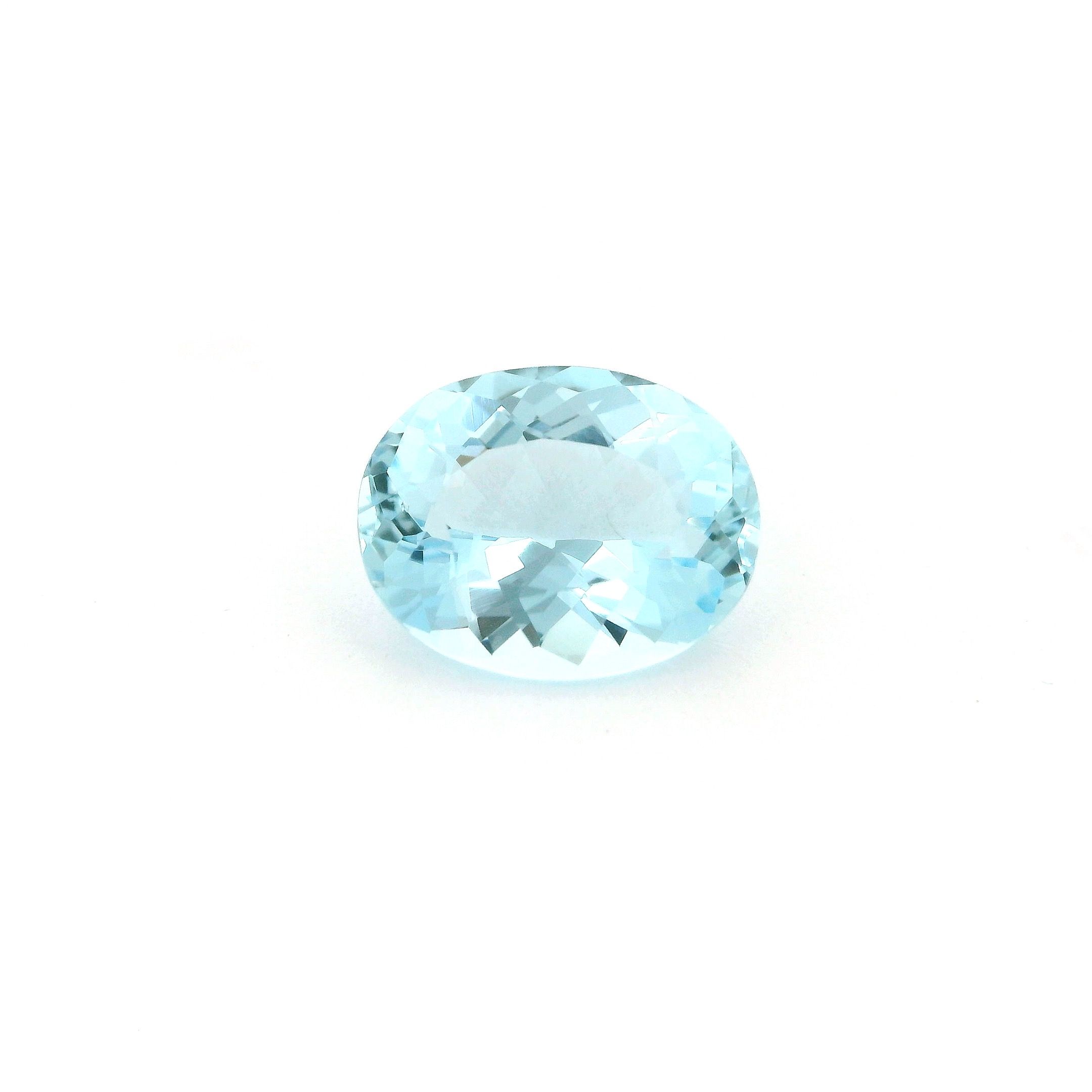 2.16 ct Oval Blue Natural Aquamarine