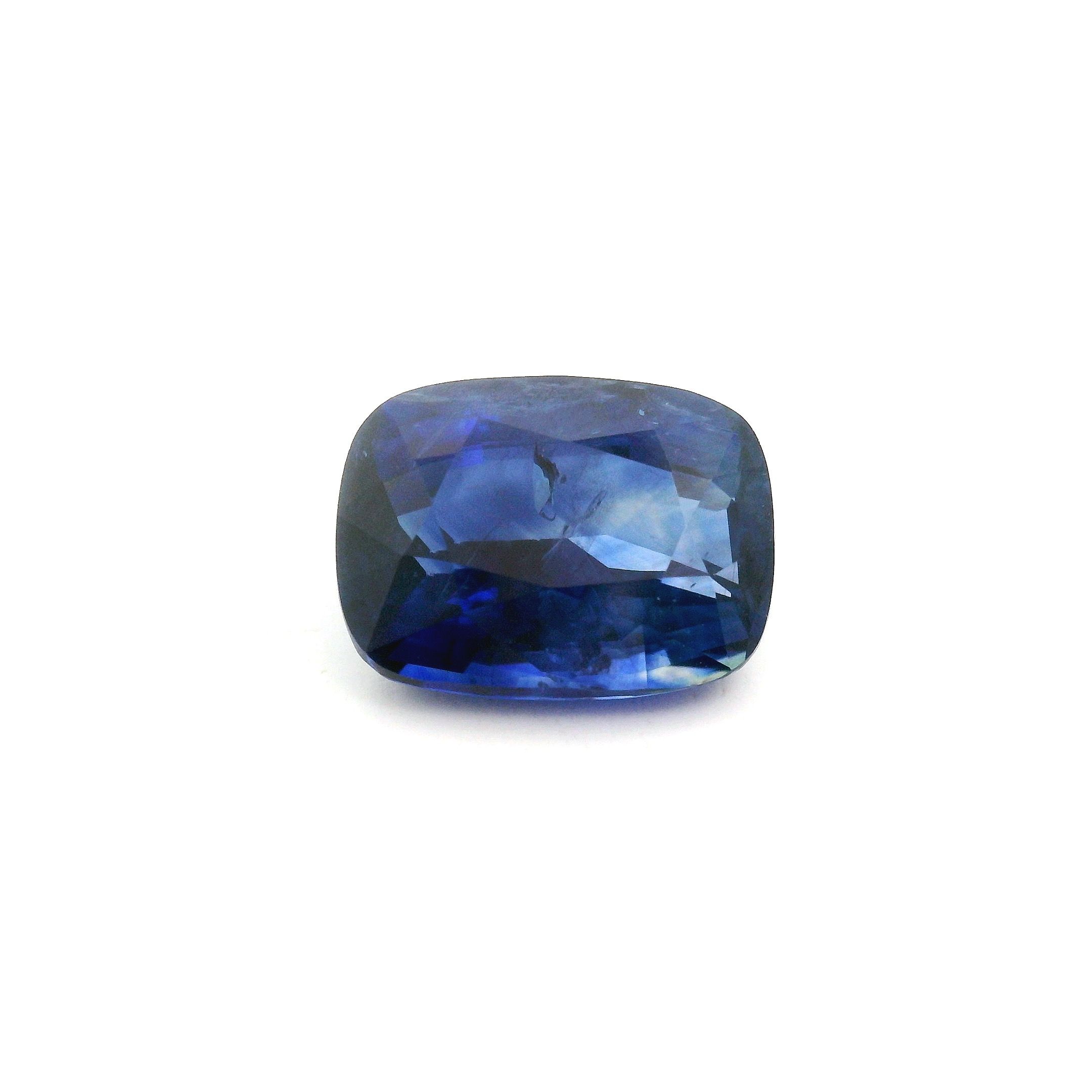 3.81 ct Cushion Blue Natural Sapphire