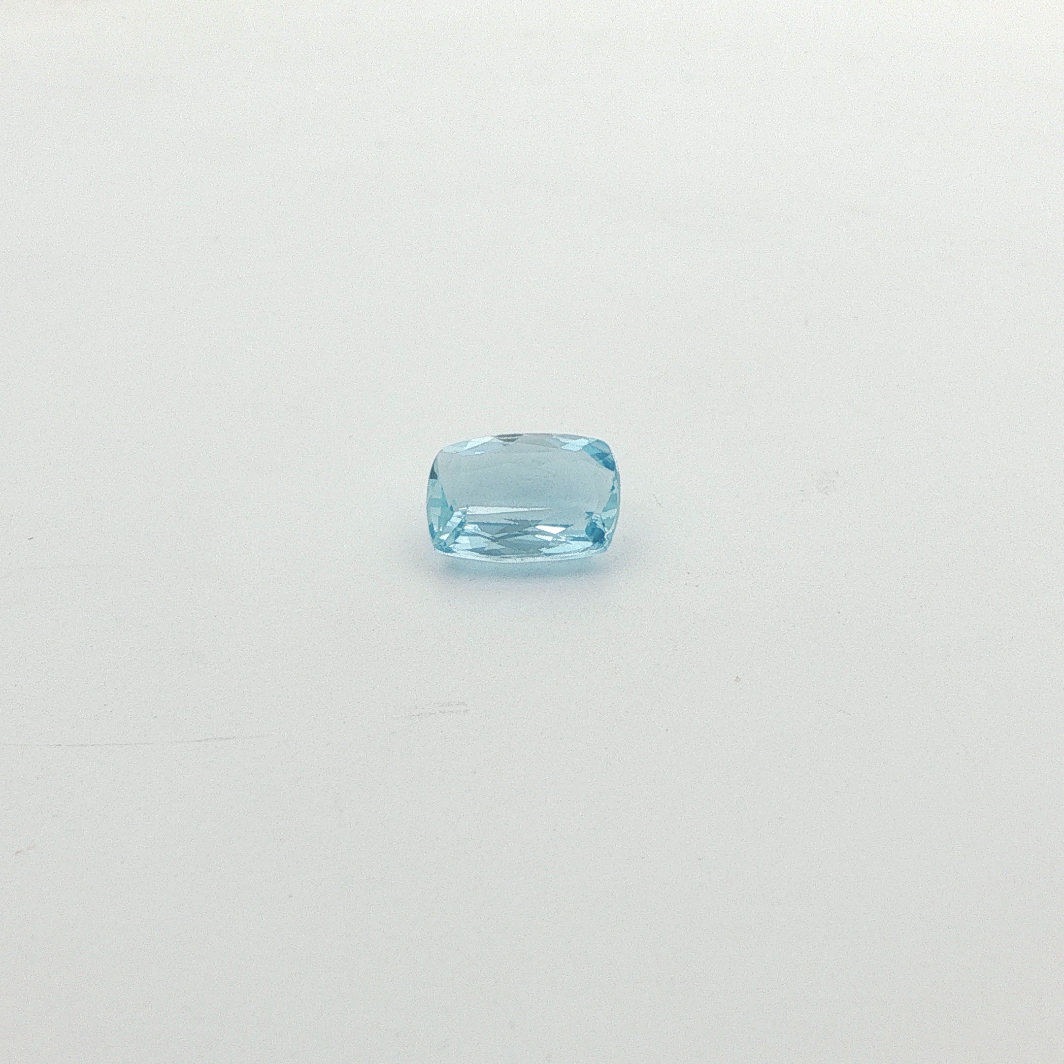 1.83 ct Cushion Blue Natural Aquamarine