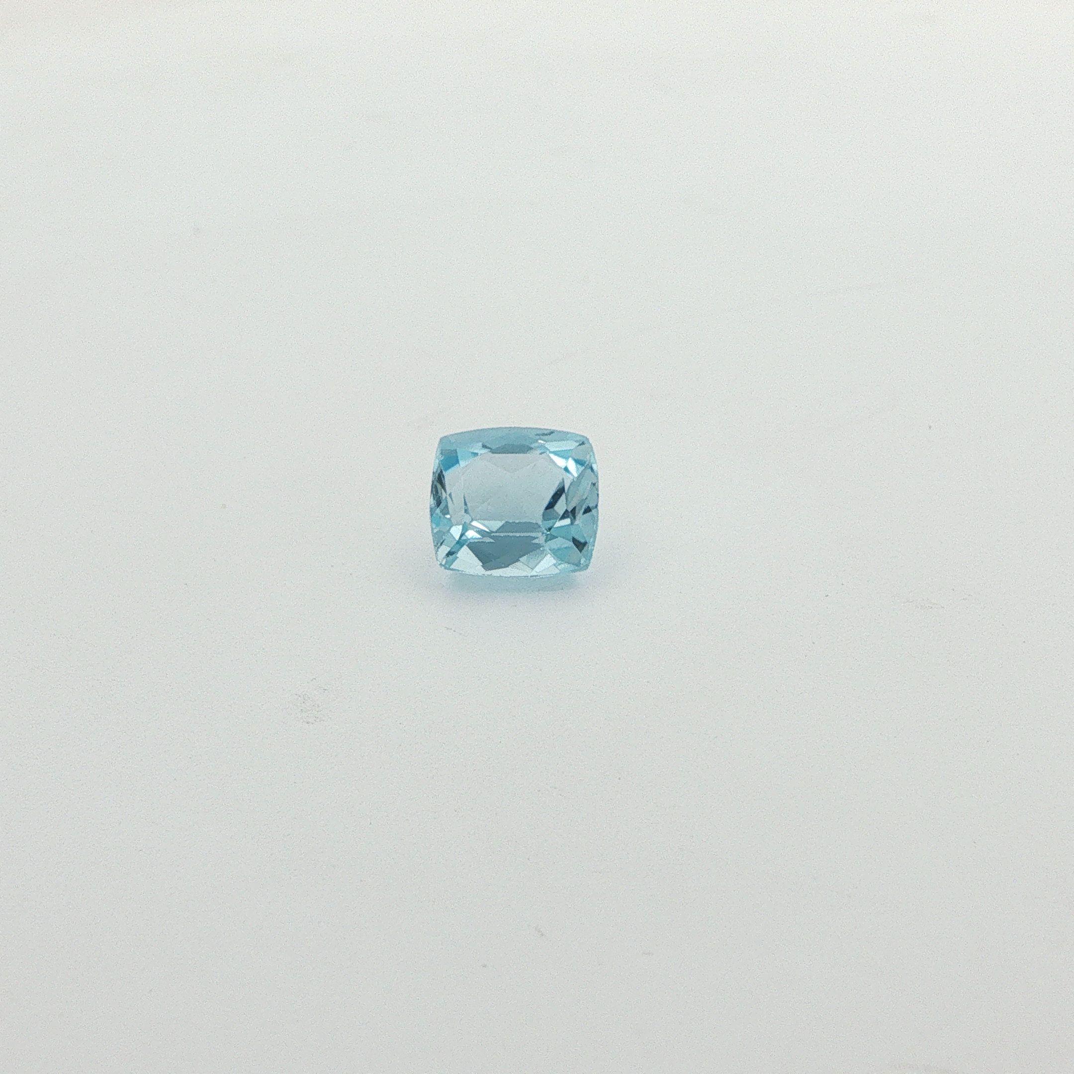 1.86 ct Cushion Blue Natural Aquamarine