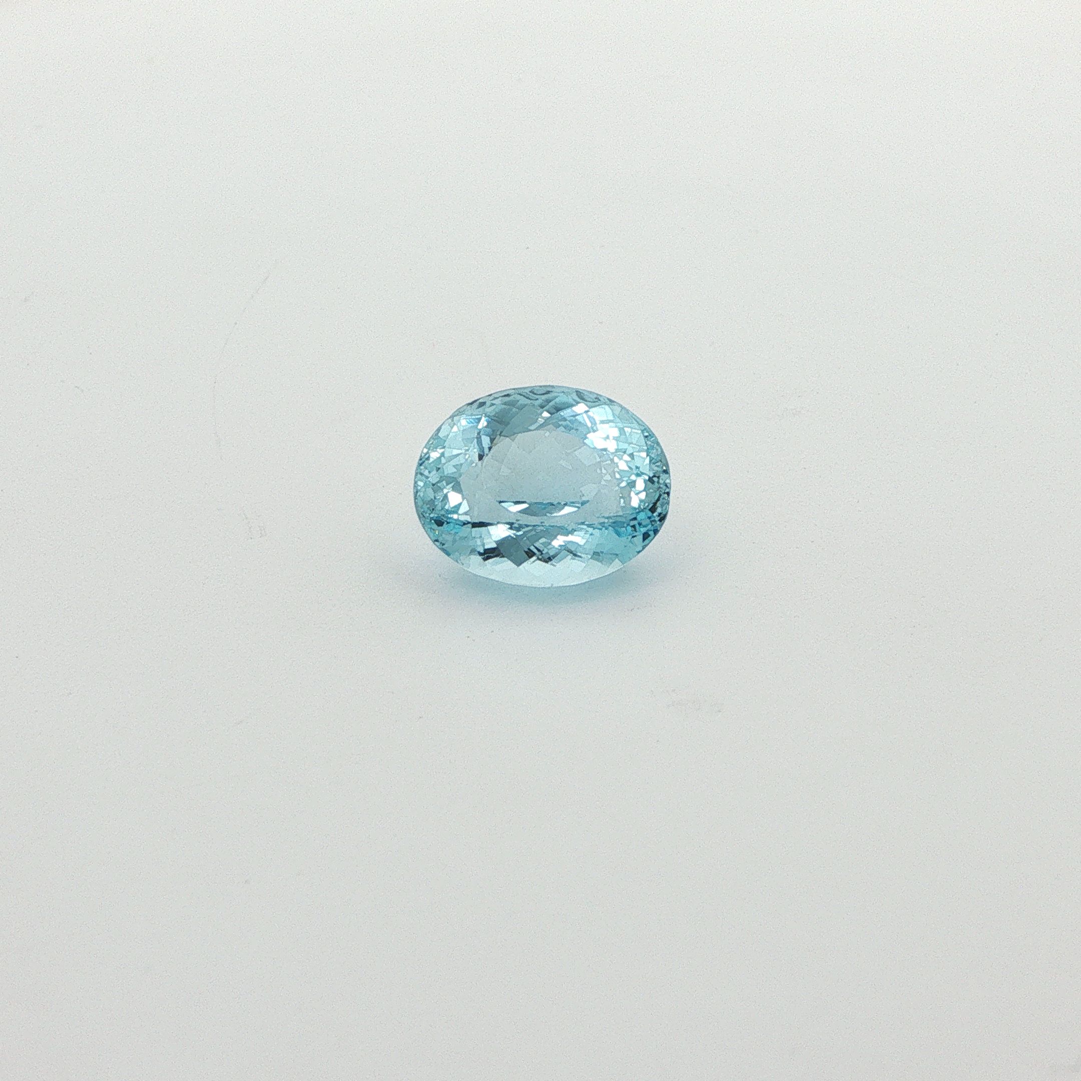 5.04 ct Oval Blue Natural Aquamarine