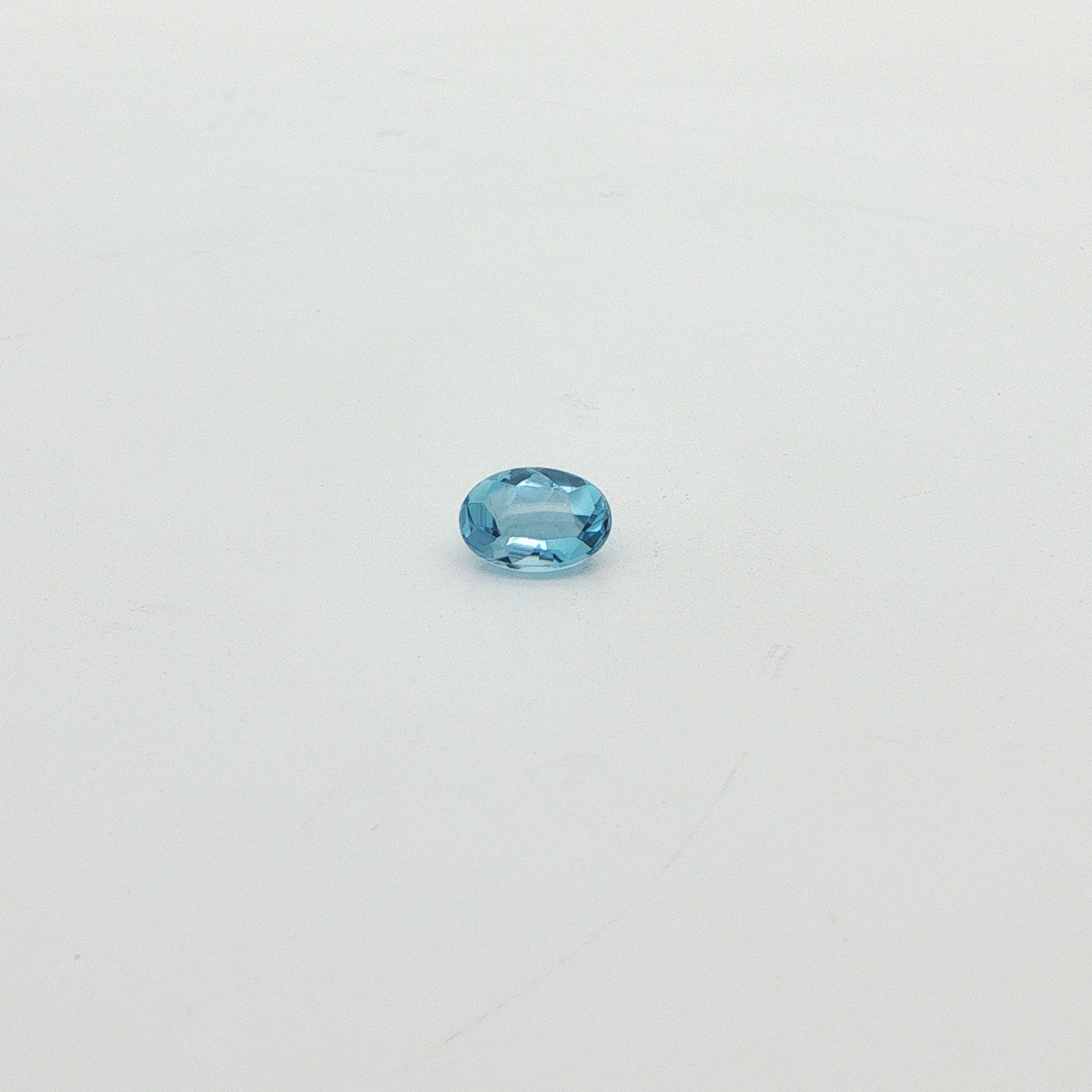 0.88 ct Oval Blue Natural Aquamarine