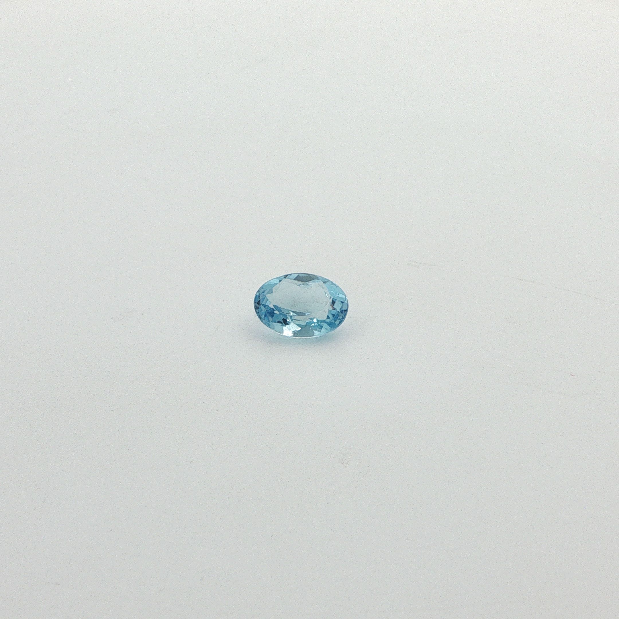 0.94 ct Oval Blue Natural Aquamarine