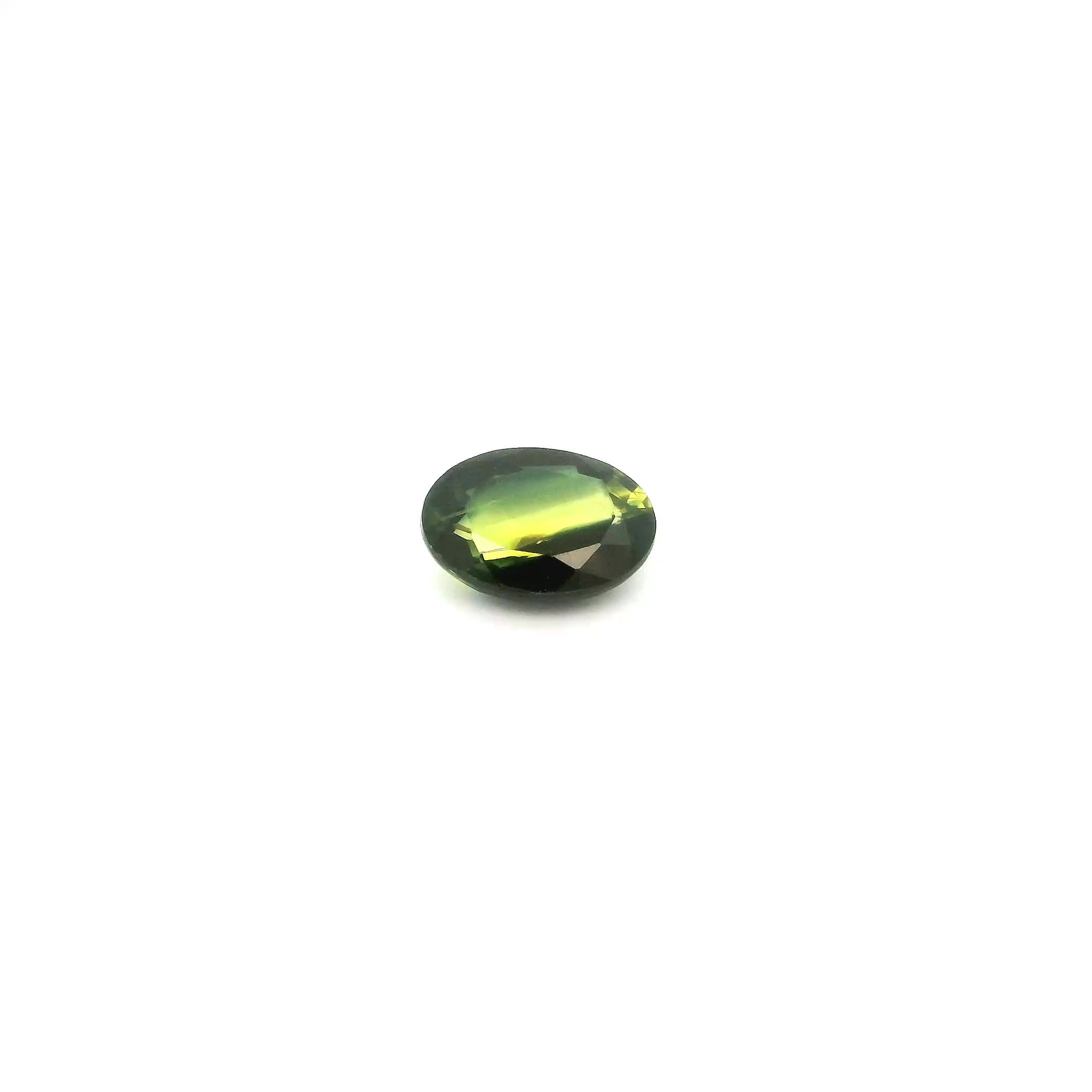 0.69 ct Oval Blue Natural Sapphire