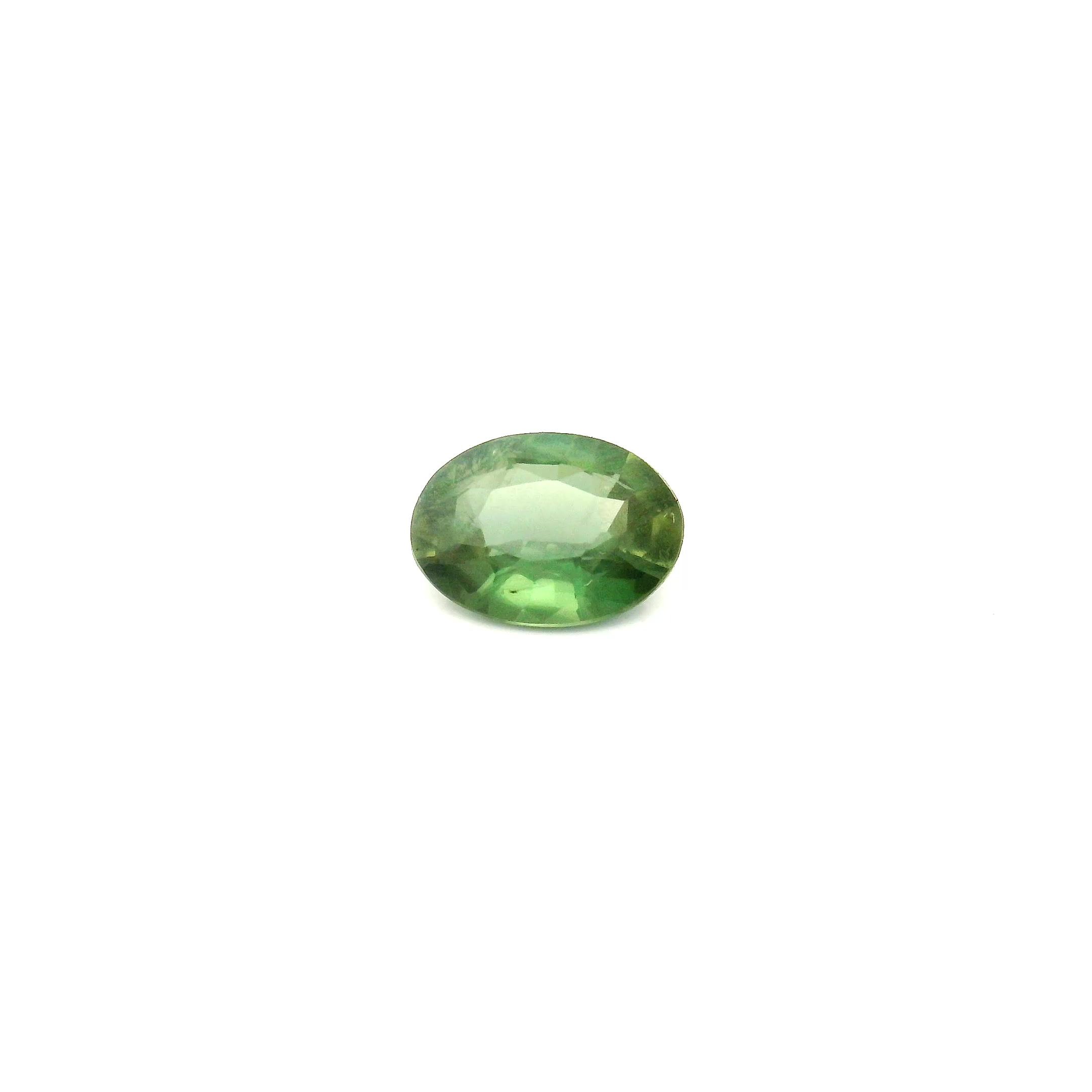 0.67 ct Oval Green Natural Sapphire