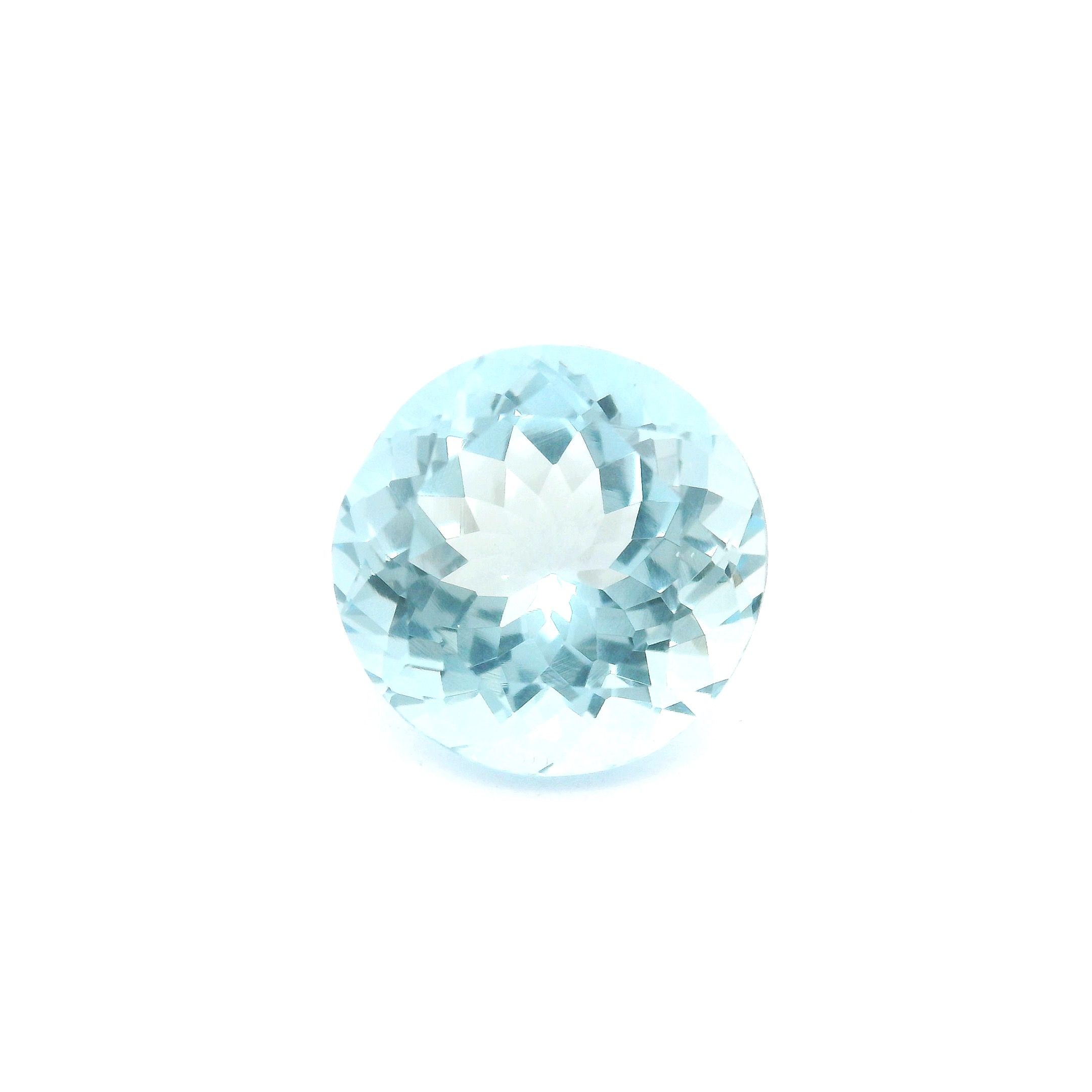 3.65 ct Round Blue Natural Aquamarine