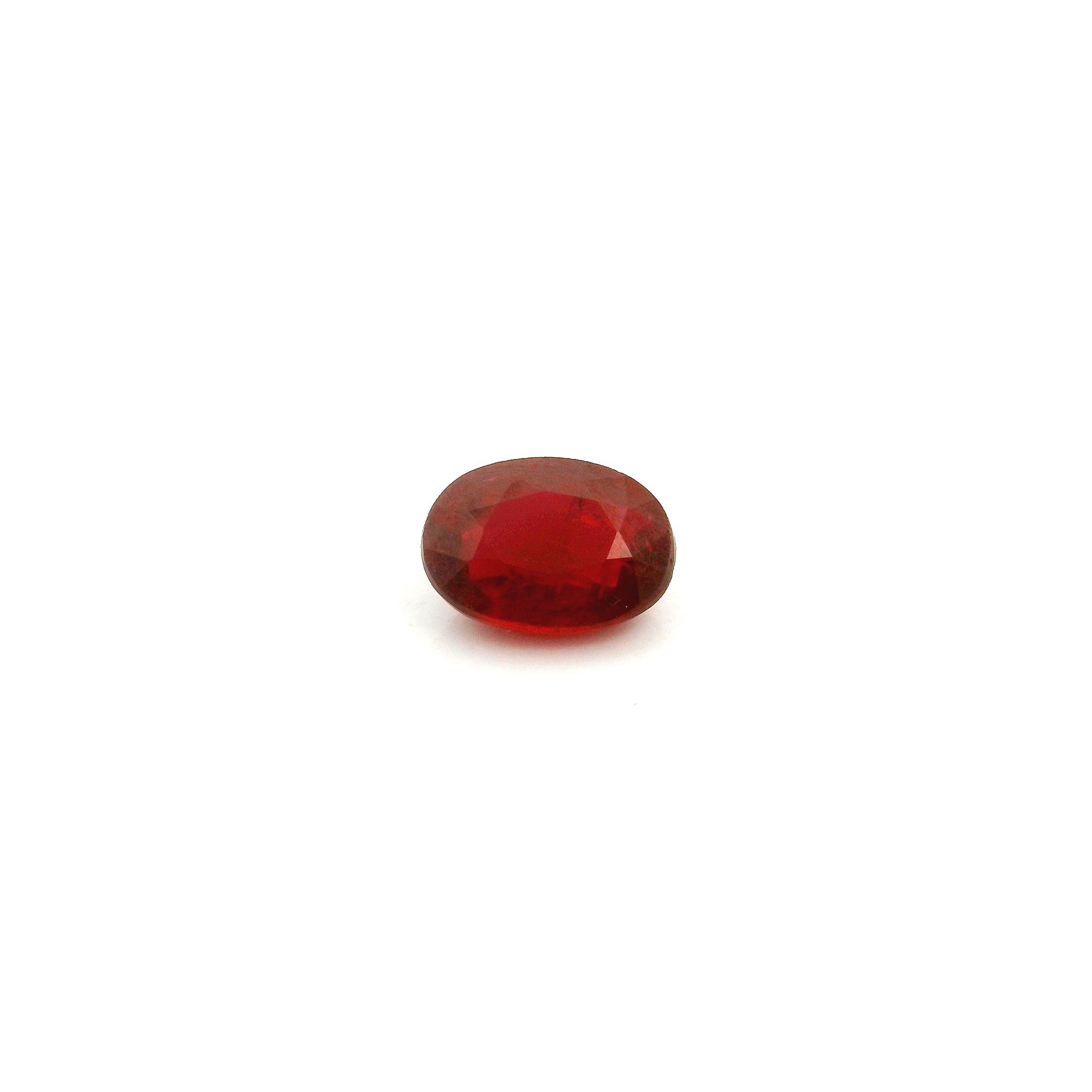 0.66 ct Oval Red Natural Ruby