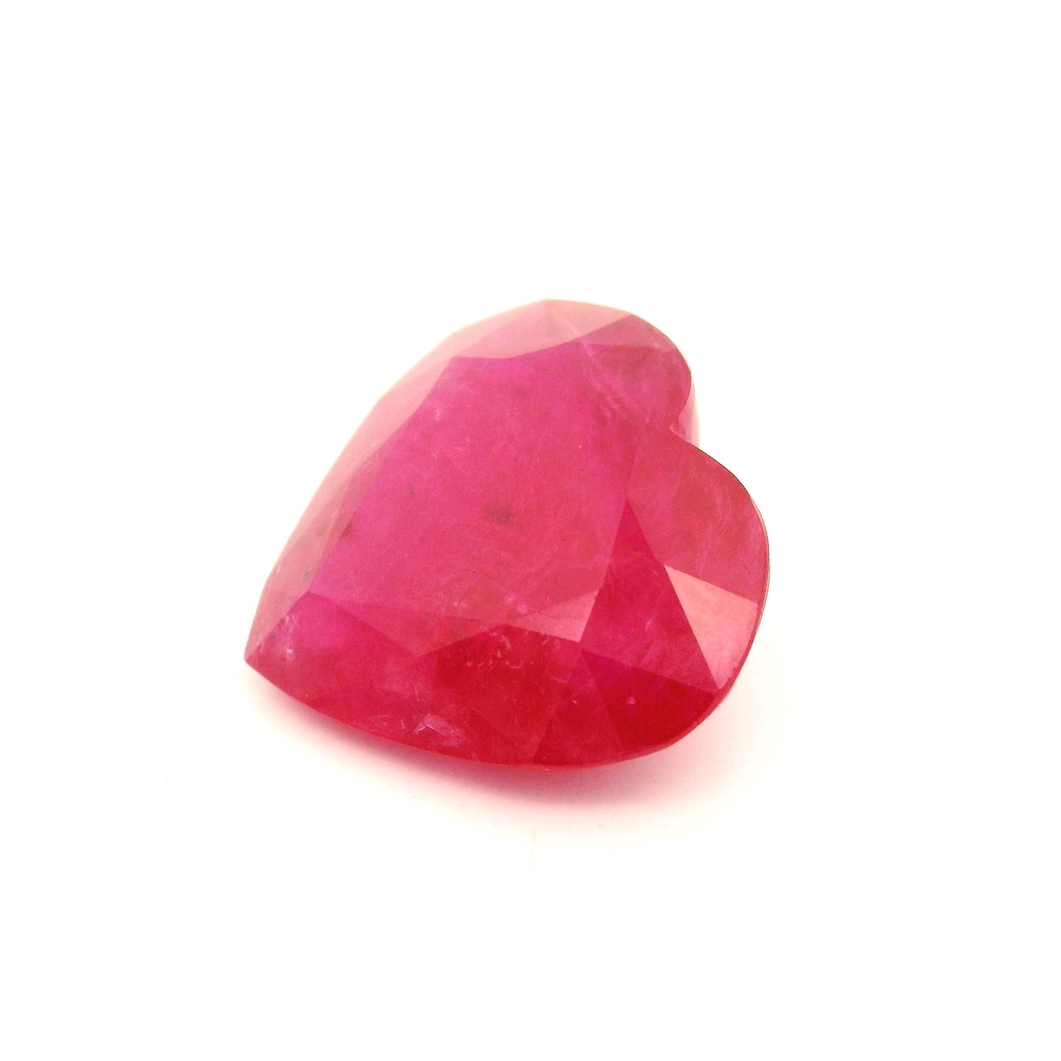 7.65 ct Heart Red Natural Ruby
