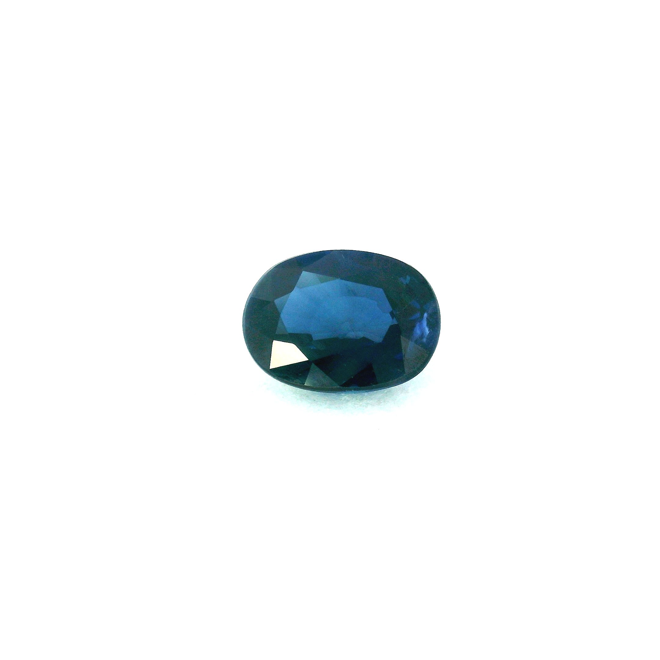 1.52 ct Oval Blue Natural Sapphire