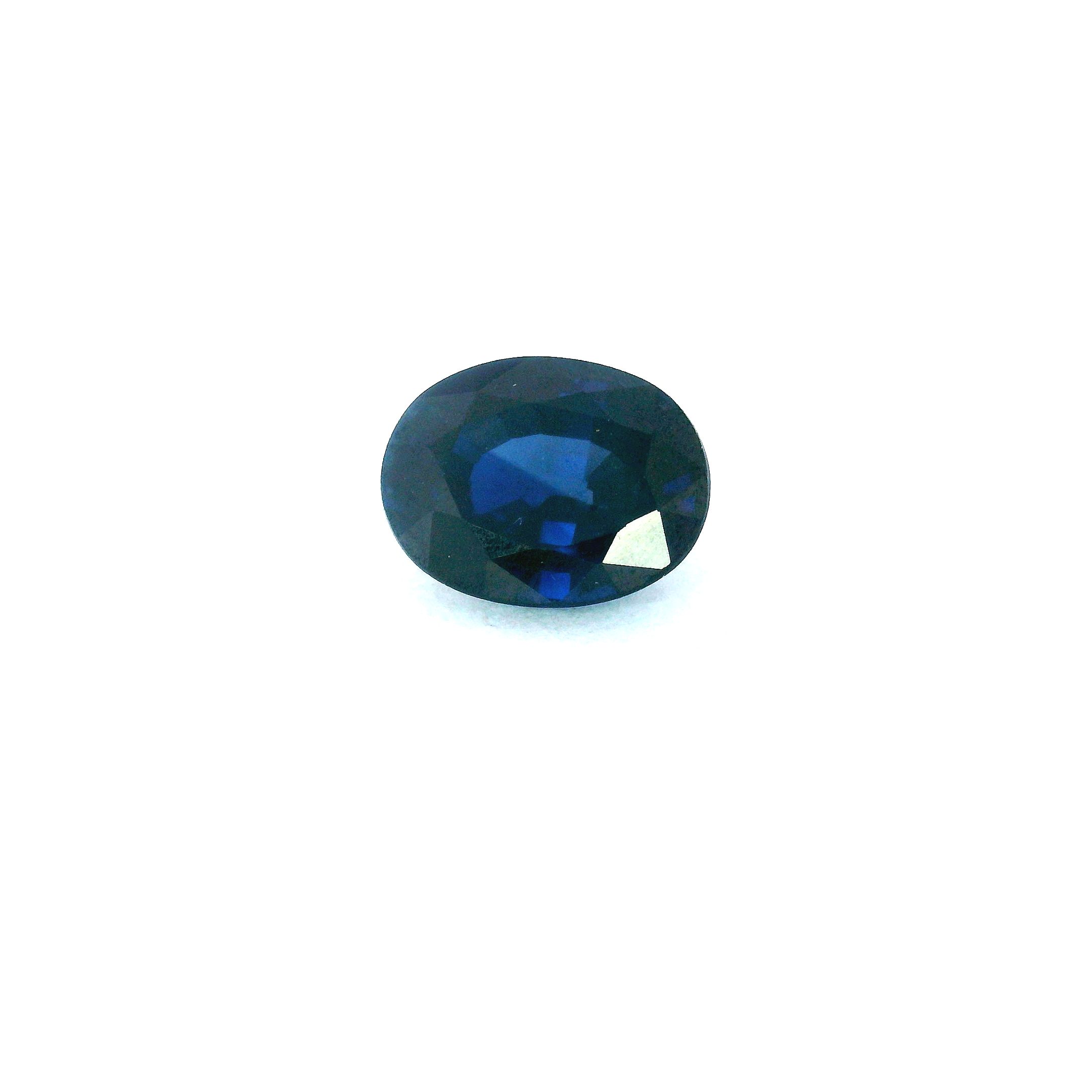 1.92 ct Oval Blue Natural Sapphire