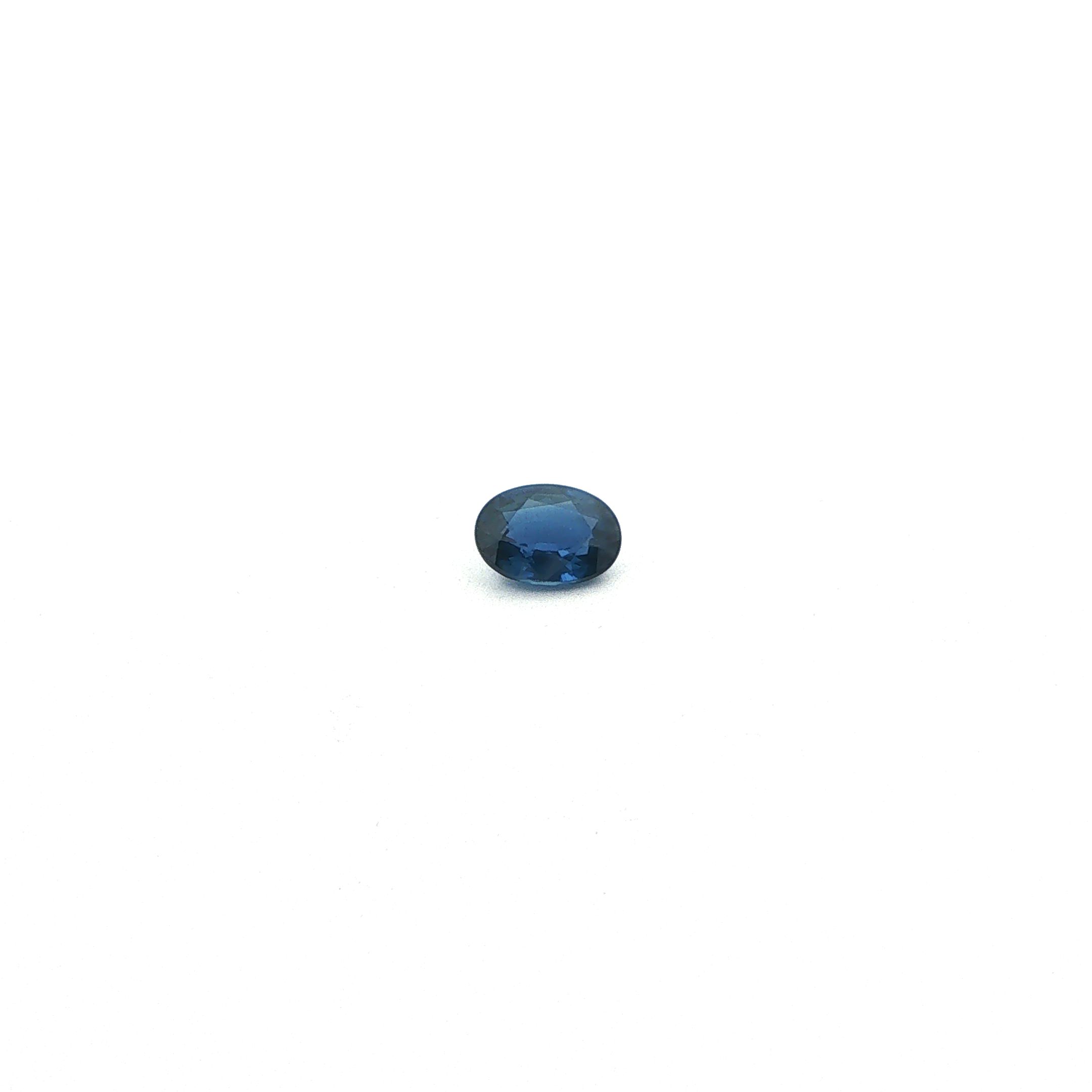 0.95 ct Oval Blue Natural Sapphire