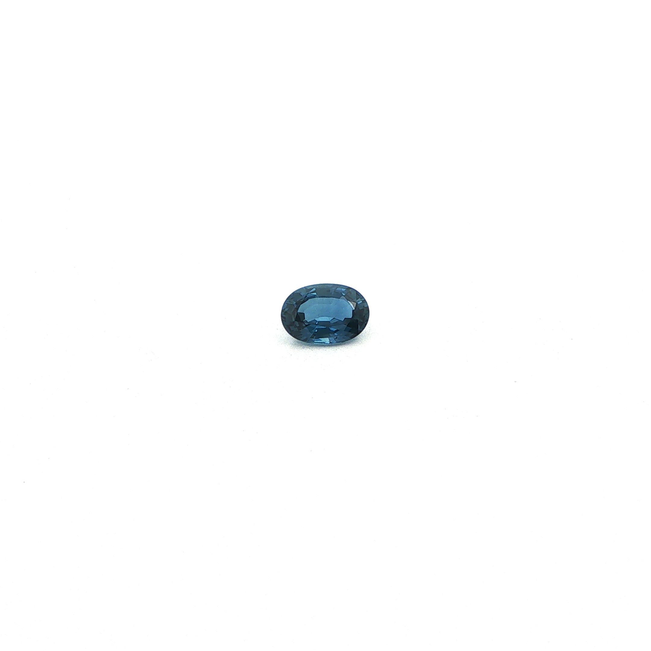 1.00 ct Oval Blue Natural Sapphire