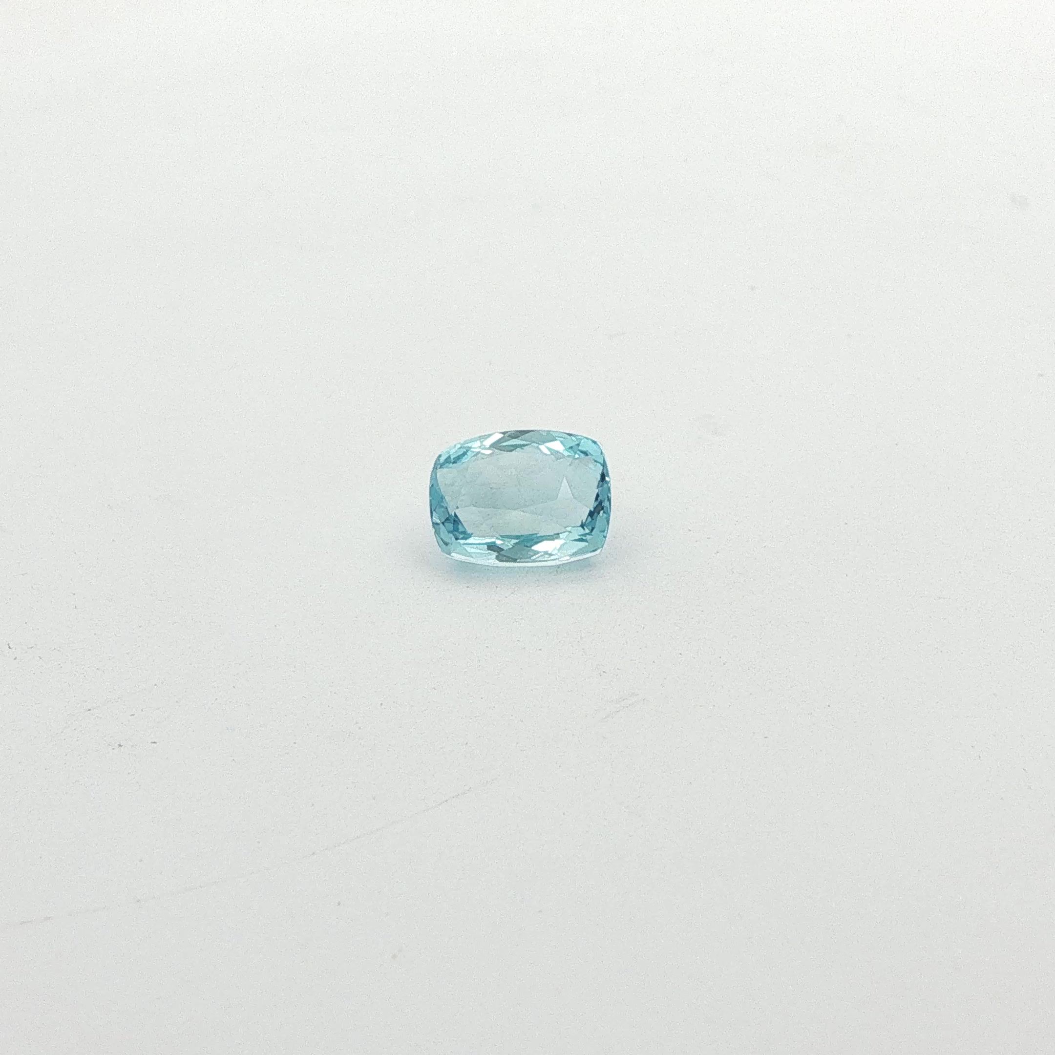 1.85 ct Cushion Blue Natural Aquamarine