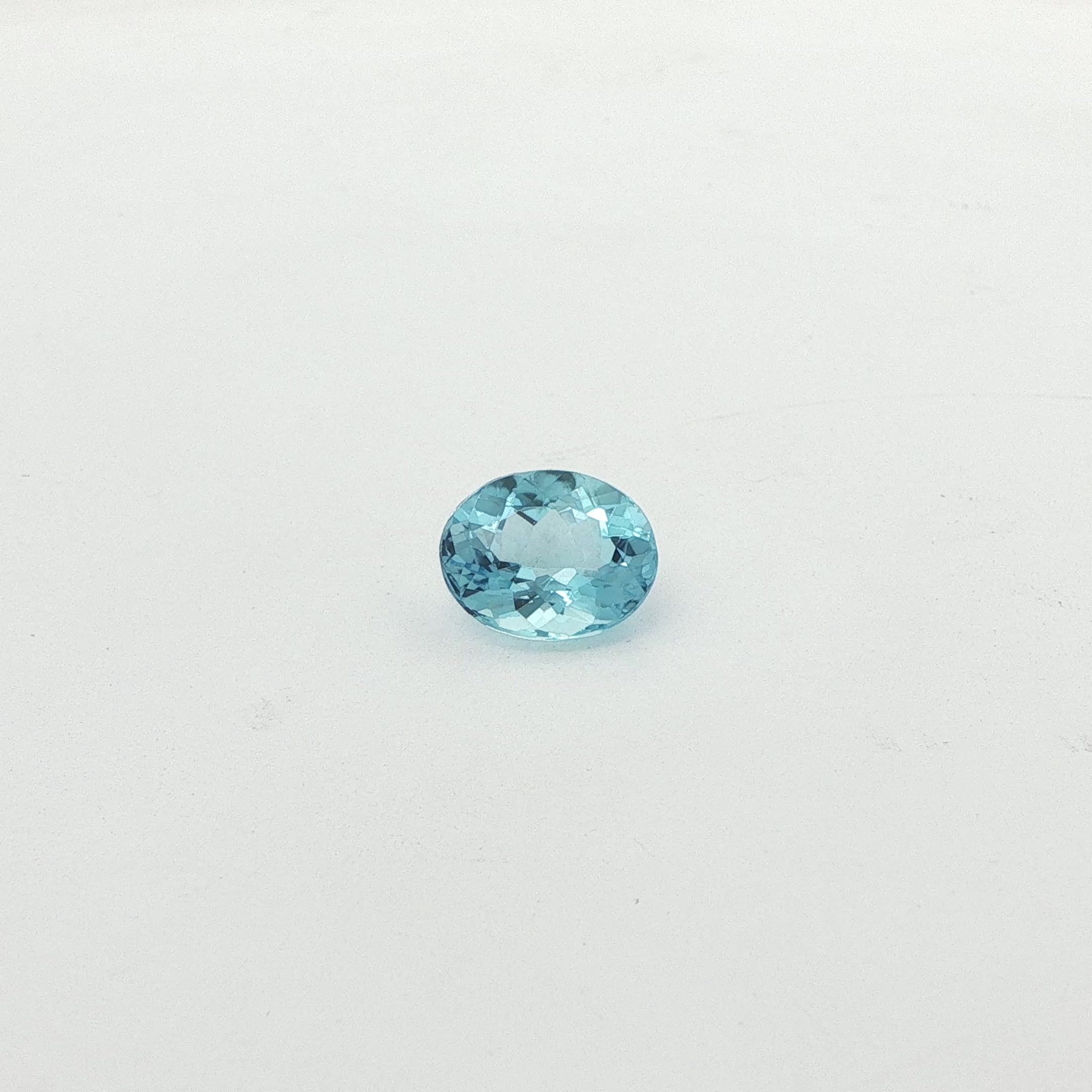 2.45 ct Oval Blue Natural Aquamarine