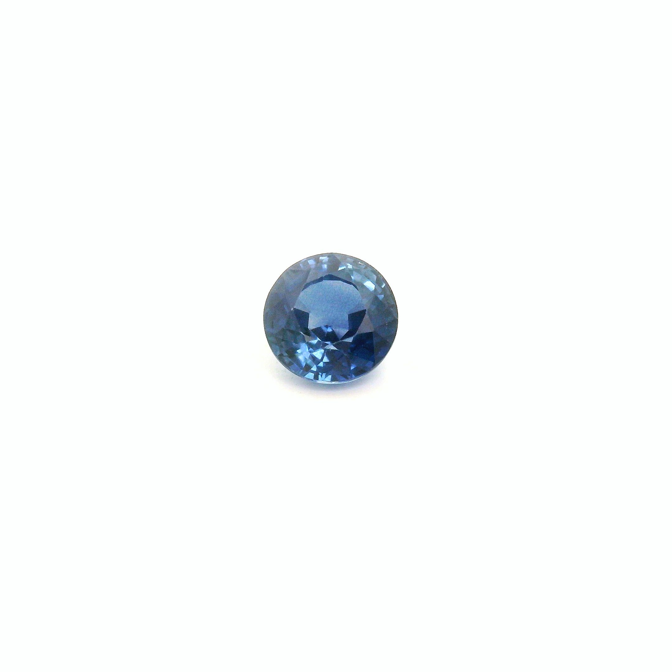 0.71 ct Round Blue Natural Sapphire