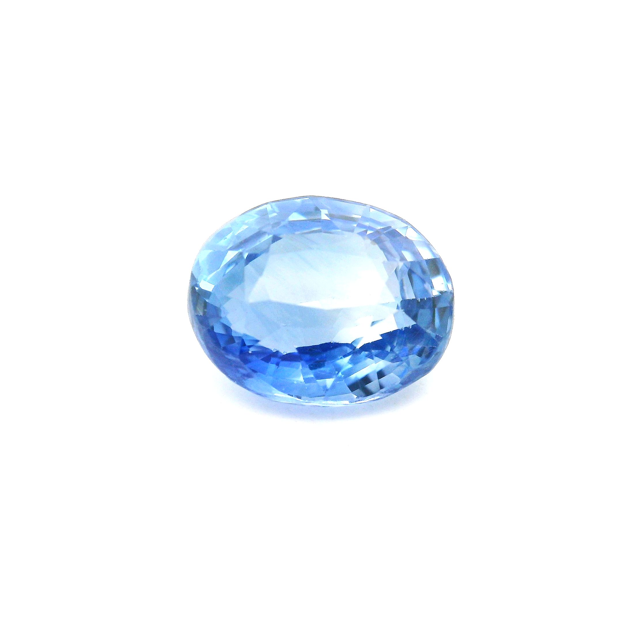 5.56 ct Oval Blue Natural Sapphire