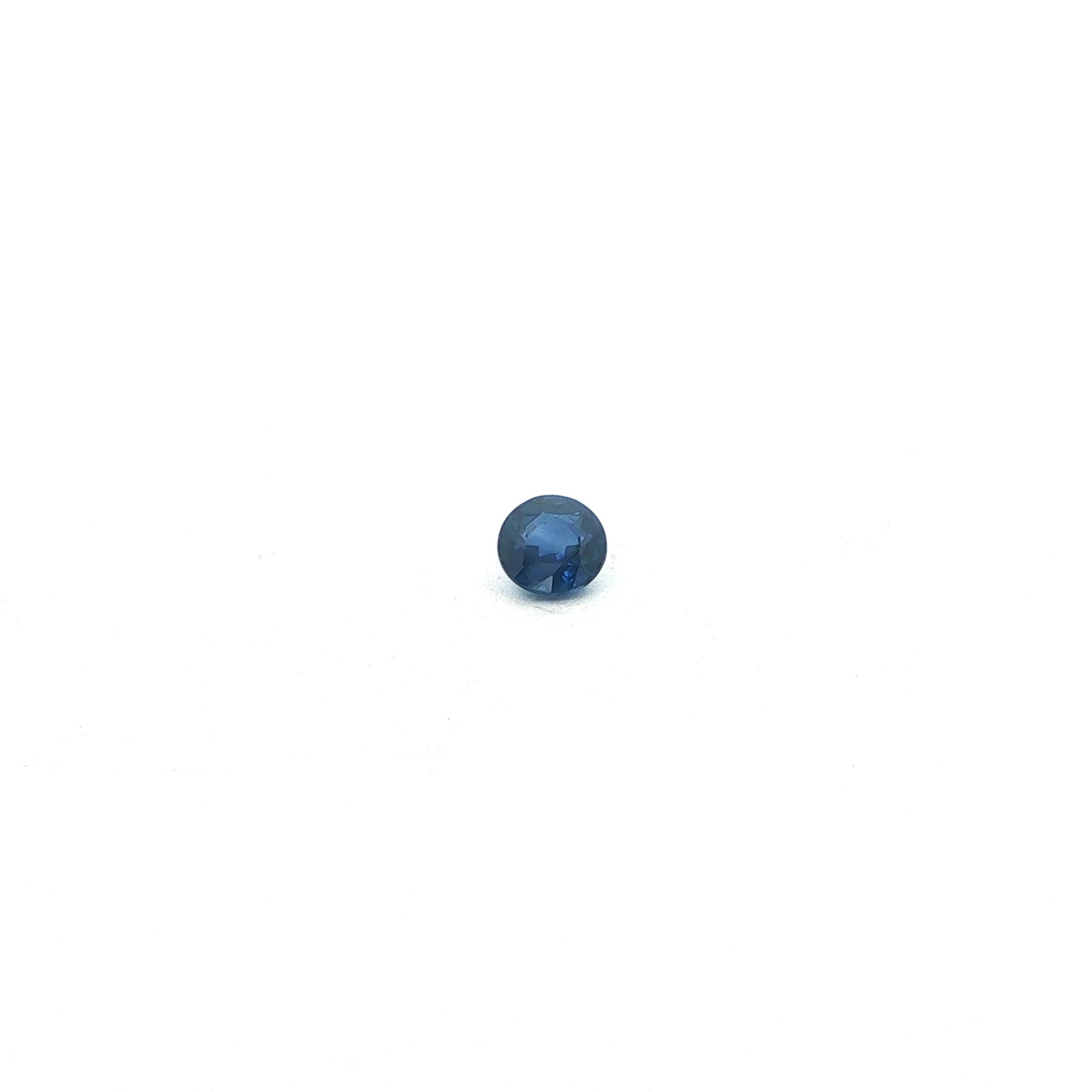 0.55 ct Round Blue Natural Sapphire