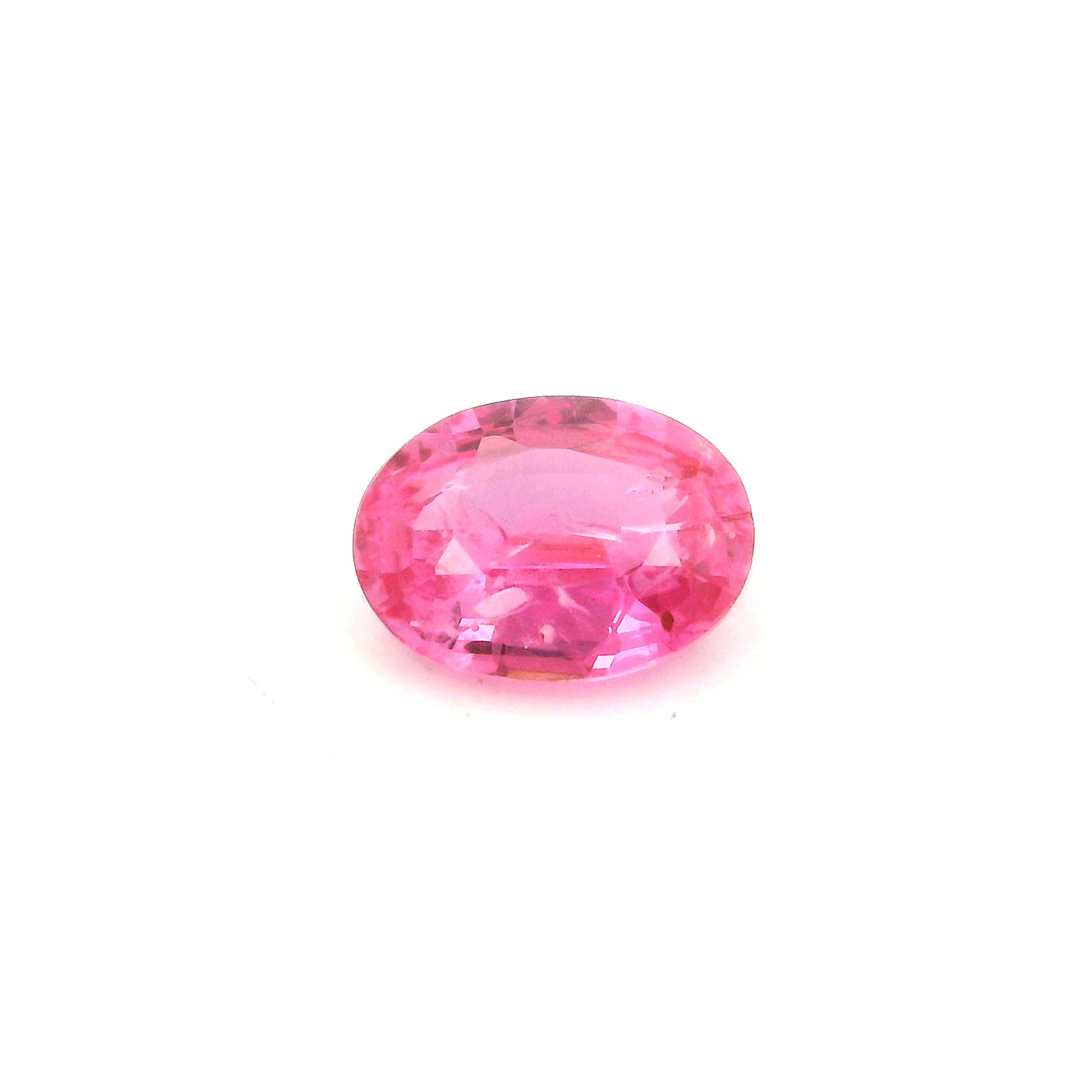 0.94 ct Oval Pink Natural Sapphire