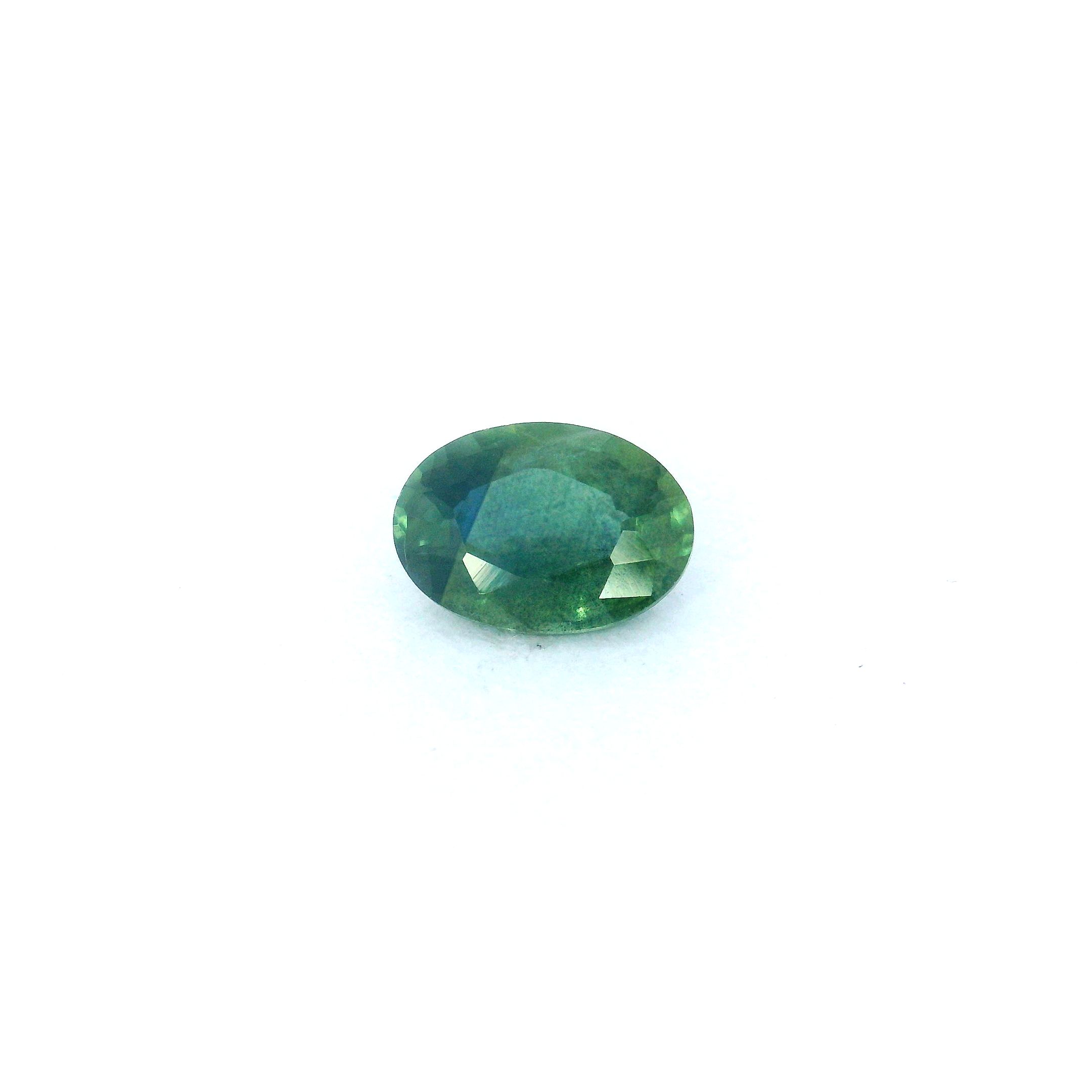 0.93 ct Oval Green Natural Sapphire