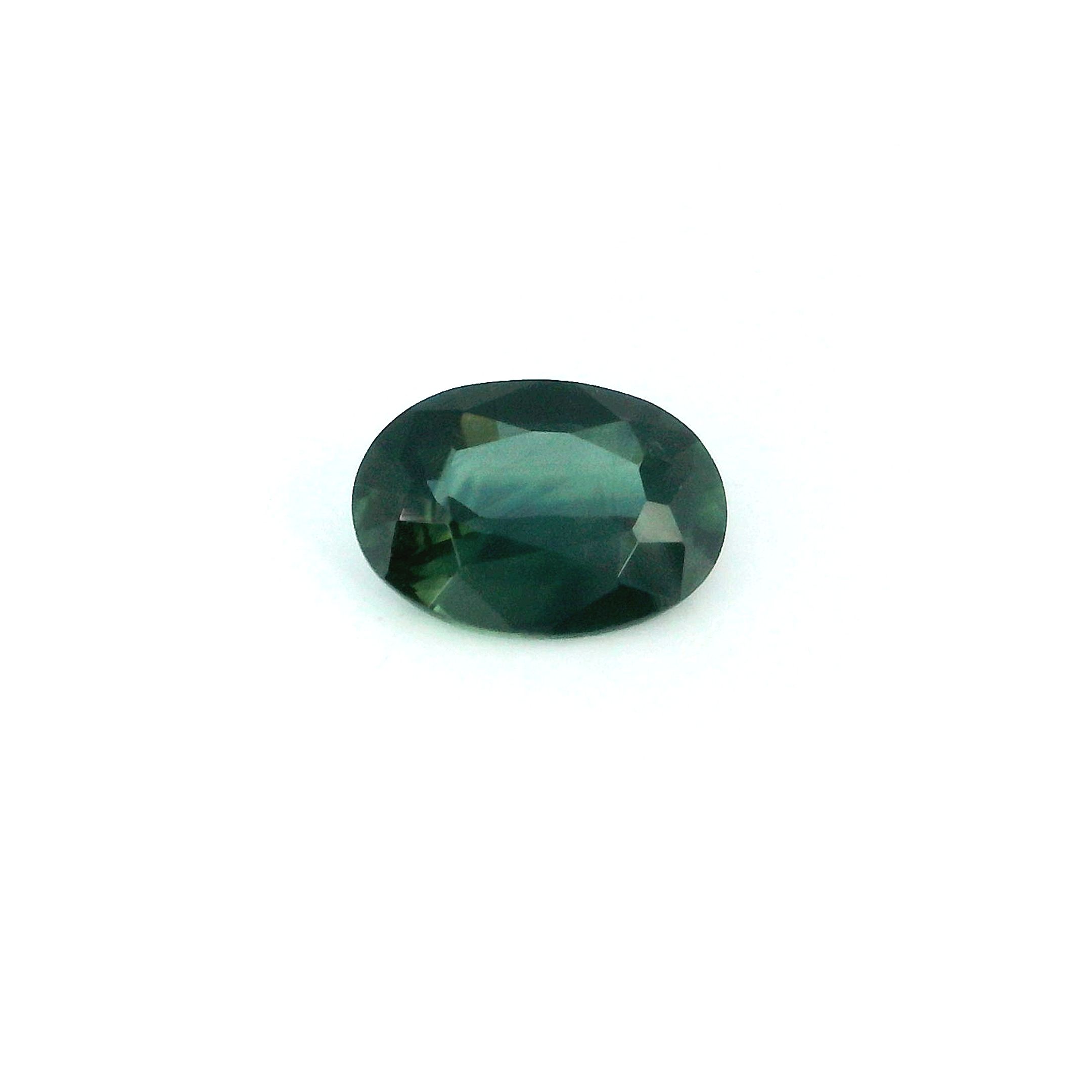 0.65 ct Oval Green Natural Sapphire
