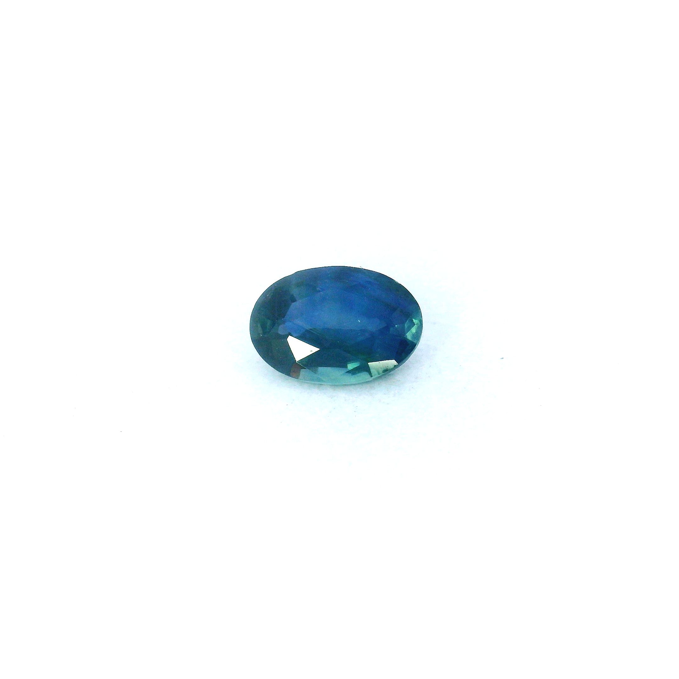 0.60 ct Oval Blue Natural Sapphire