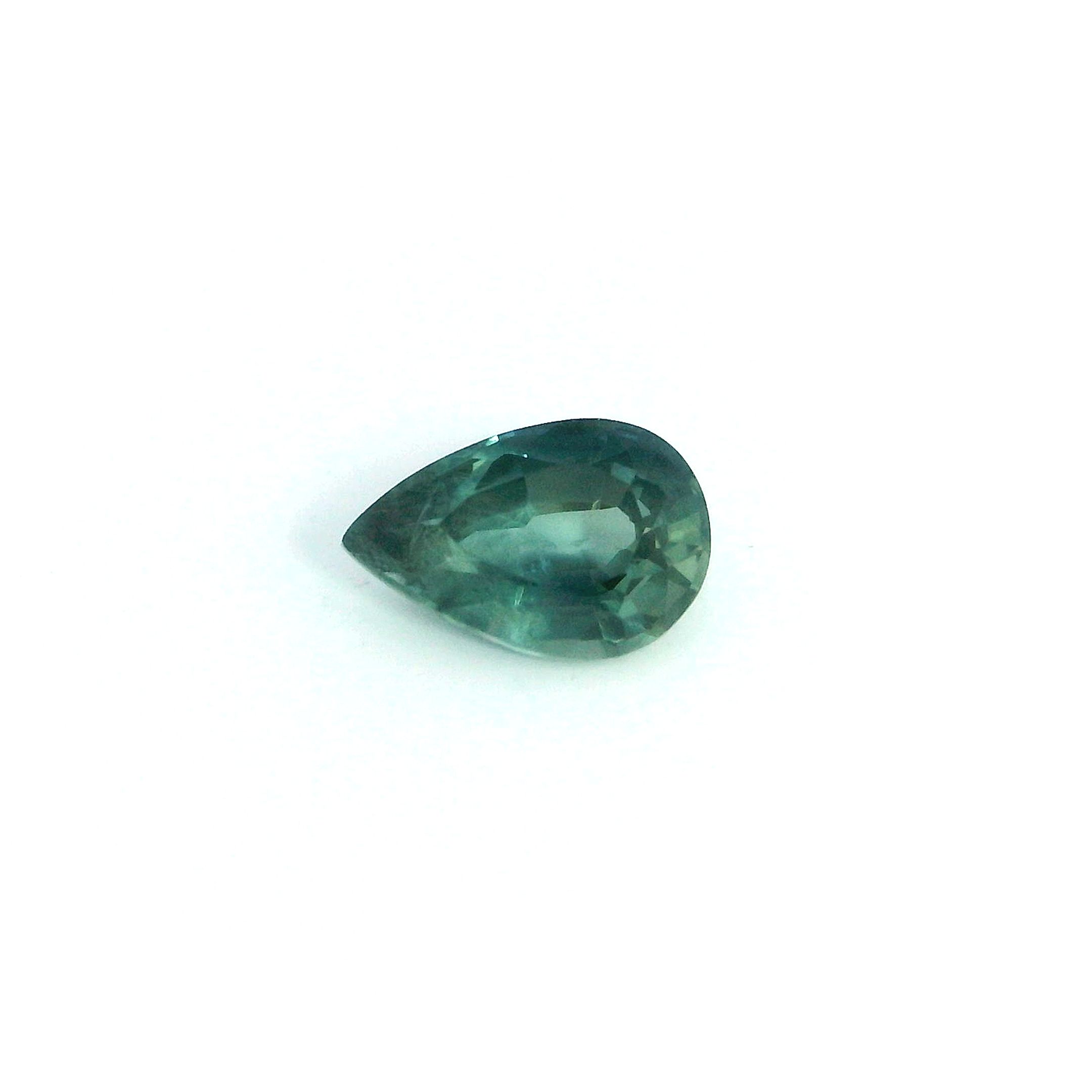 0.61 ct Pear Green Natural Sapphire
