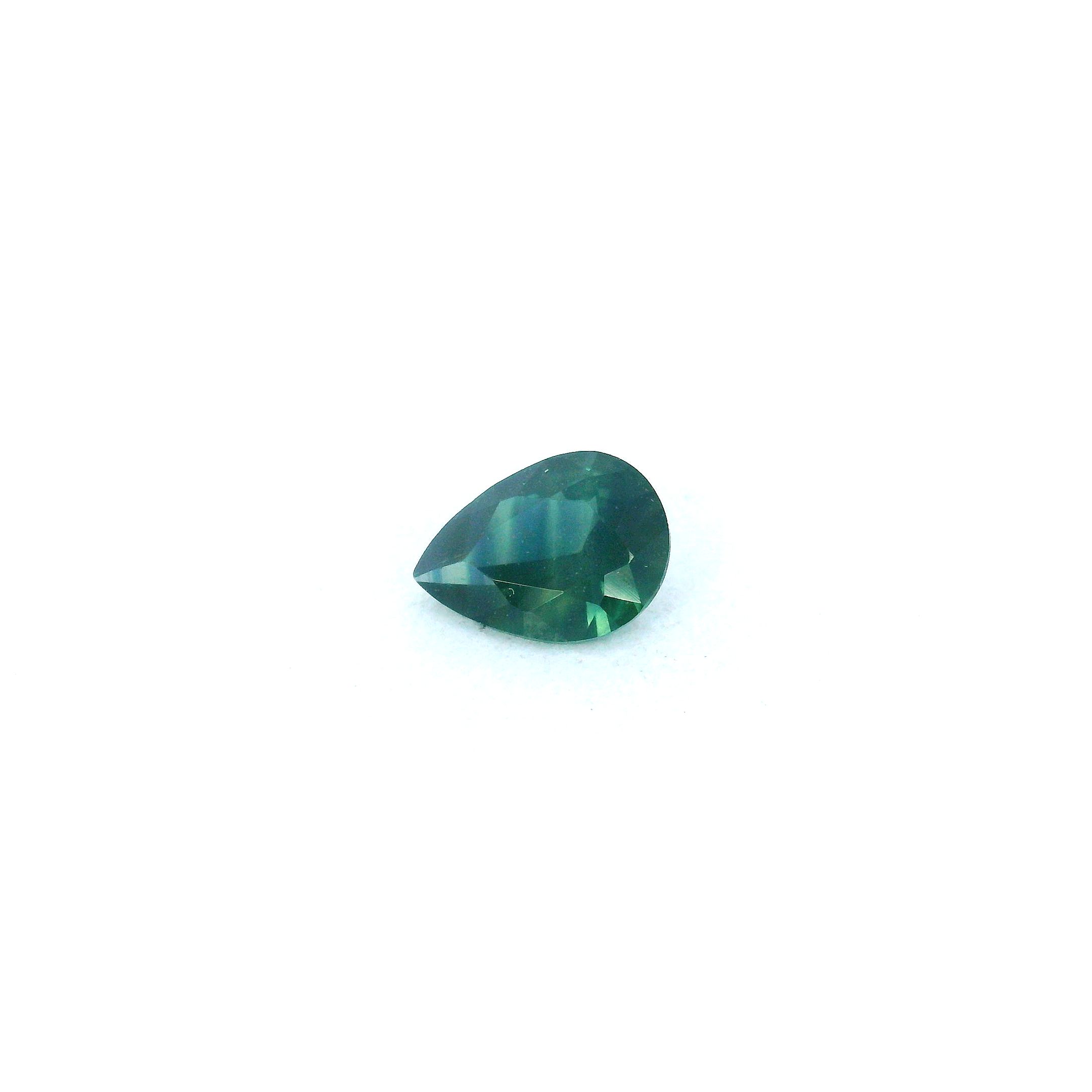 0.55 ct Pear Green Natural Sapphire