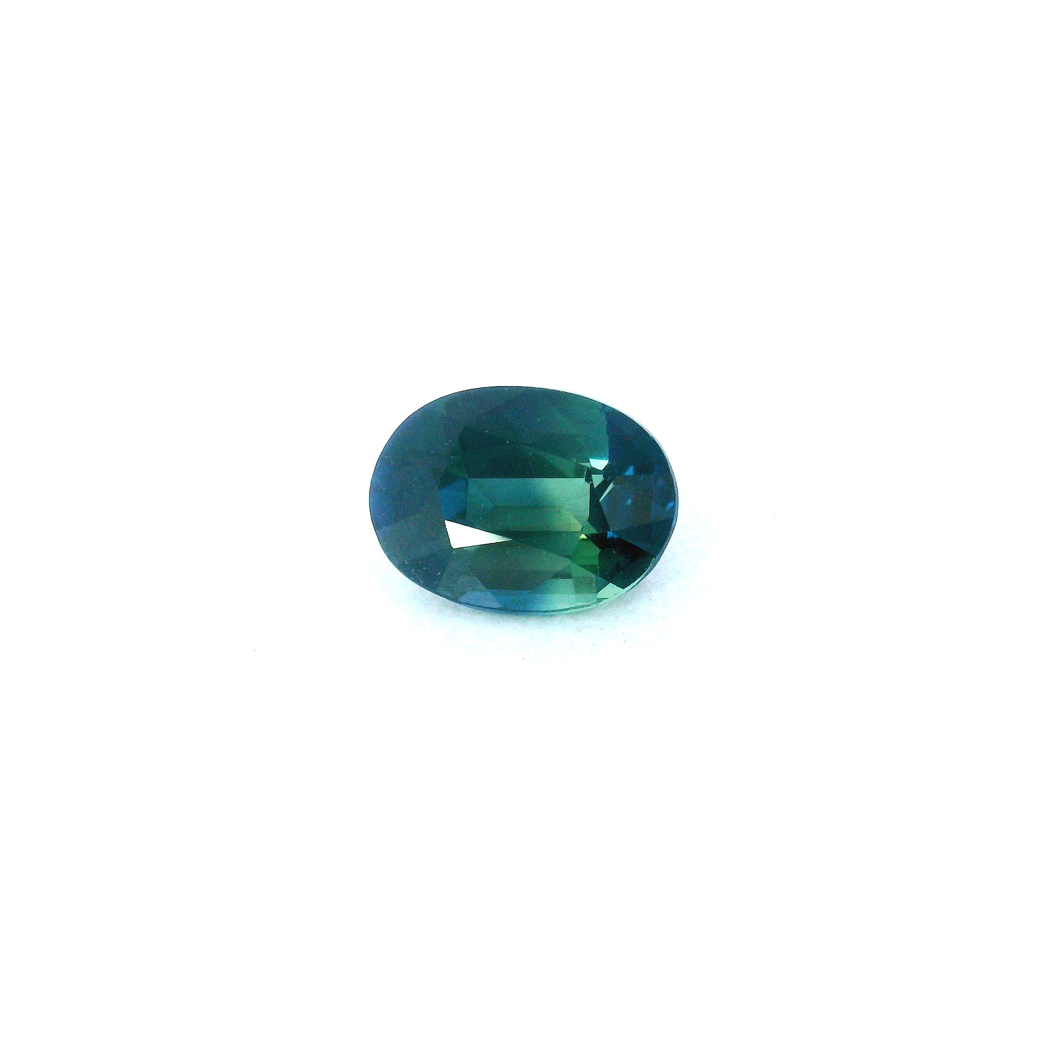 1.31 ct Oval Green Natural Sapphire
