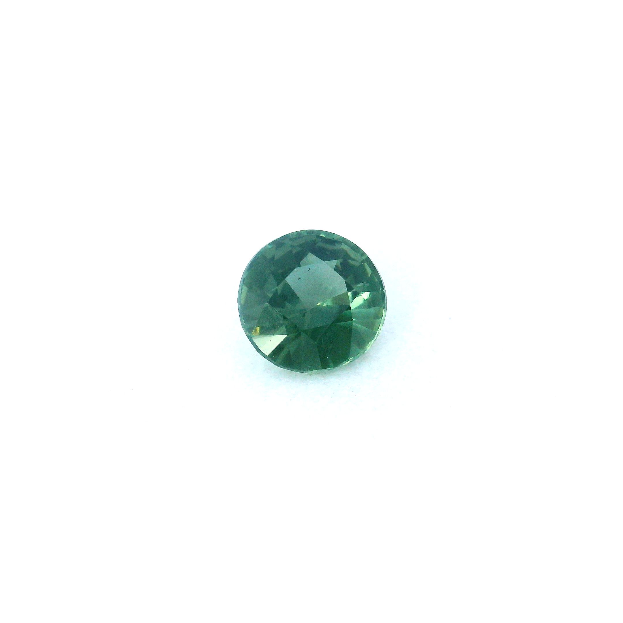 1.00 ct Round Green Natural Sapphire