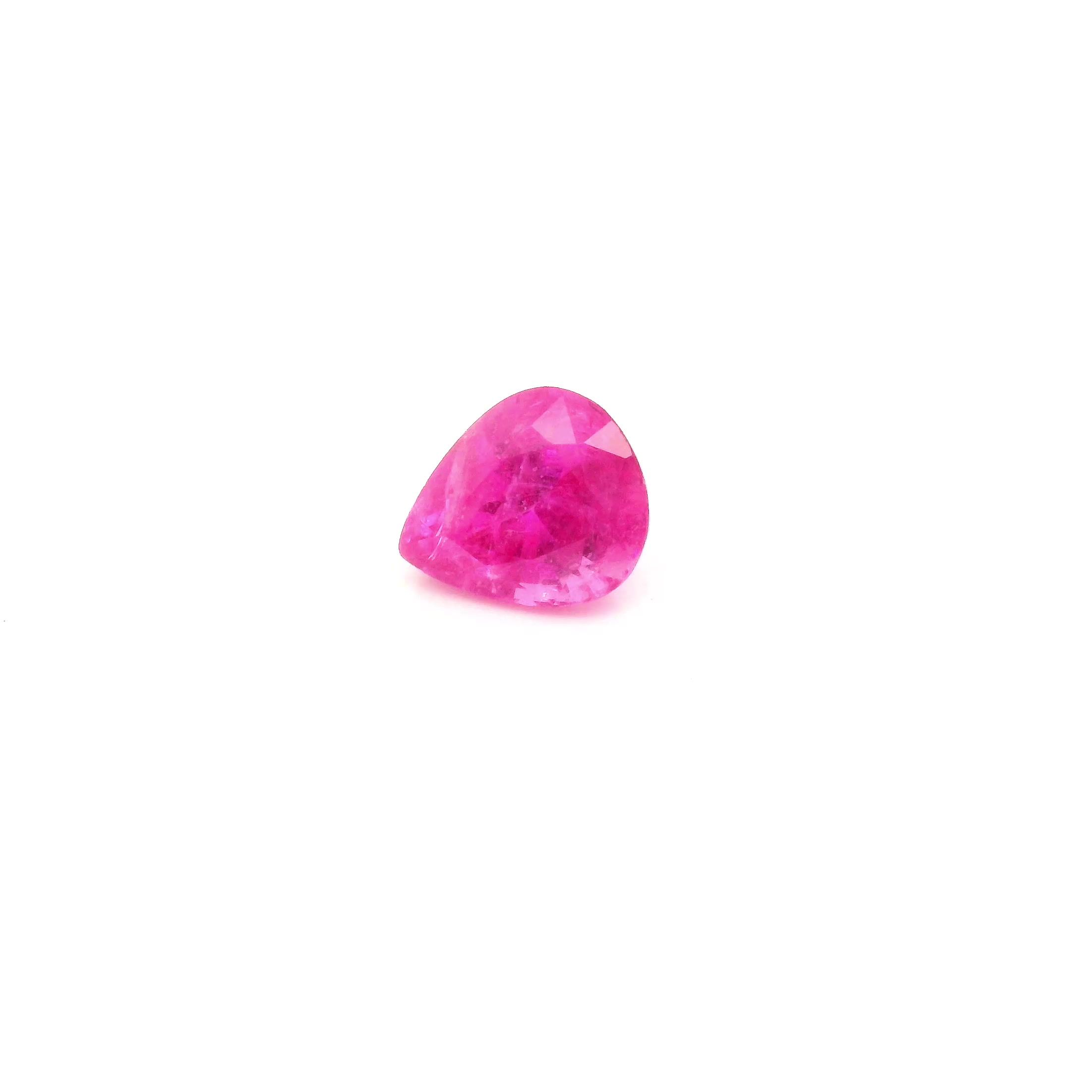 0.86 ct Pear Pink Natural Sapphire