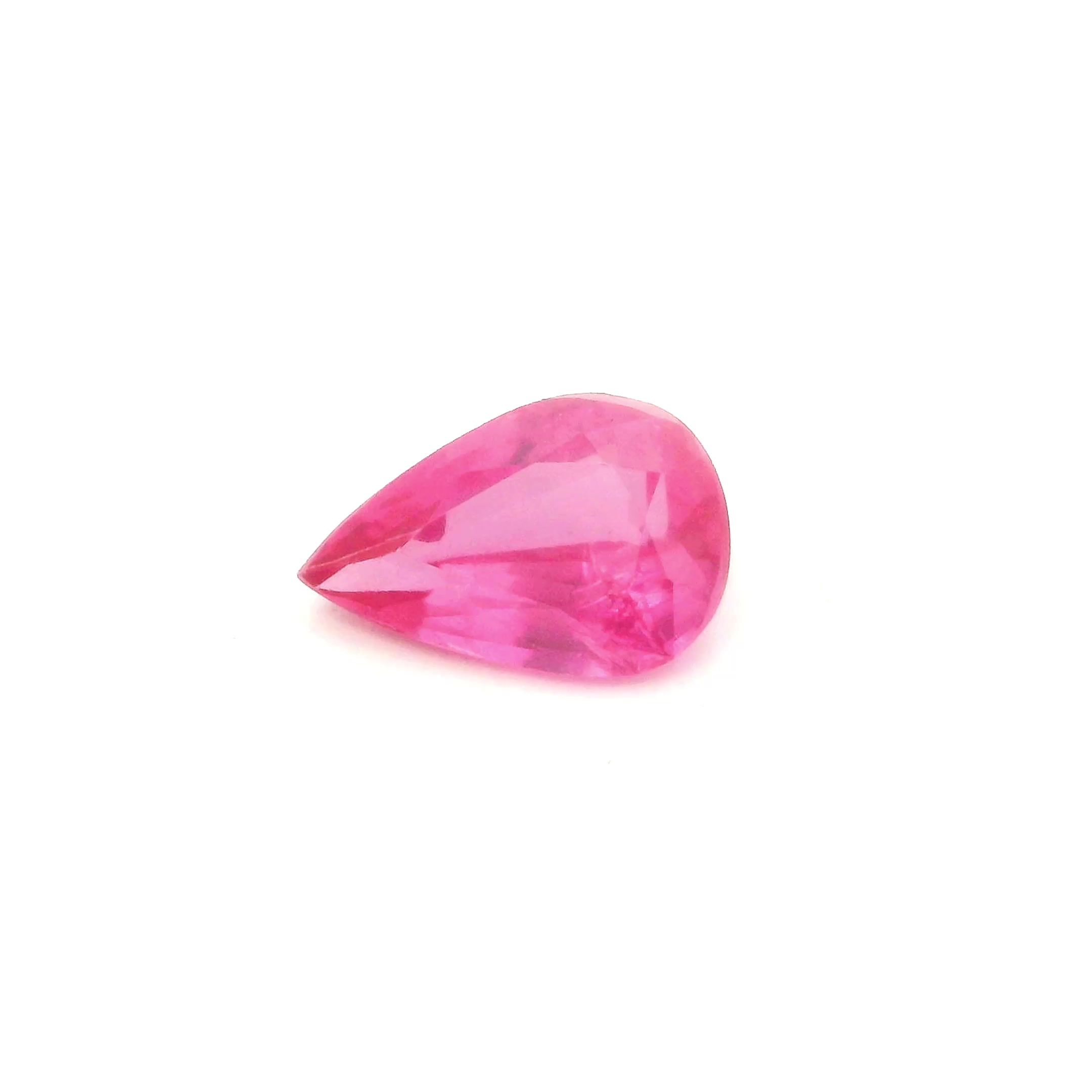0.95 ct Pear Pink Natural Sapphire