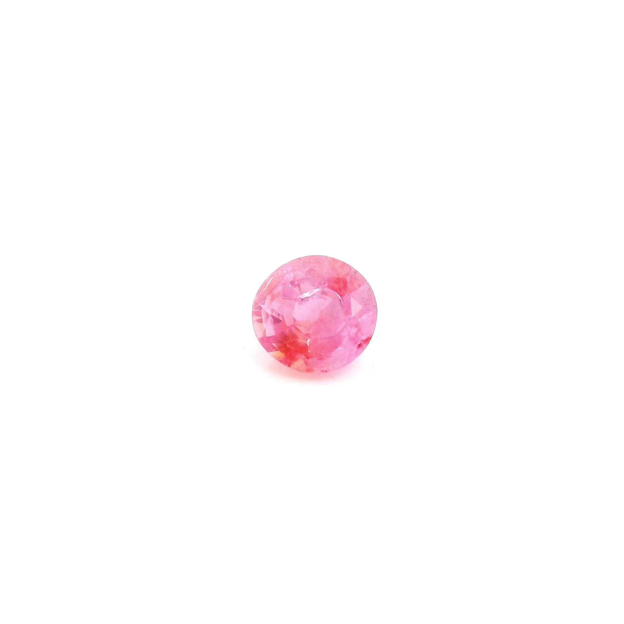 0.55 ct Round Pink Natural Sapphire