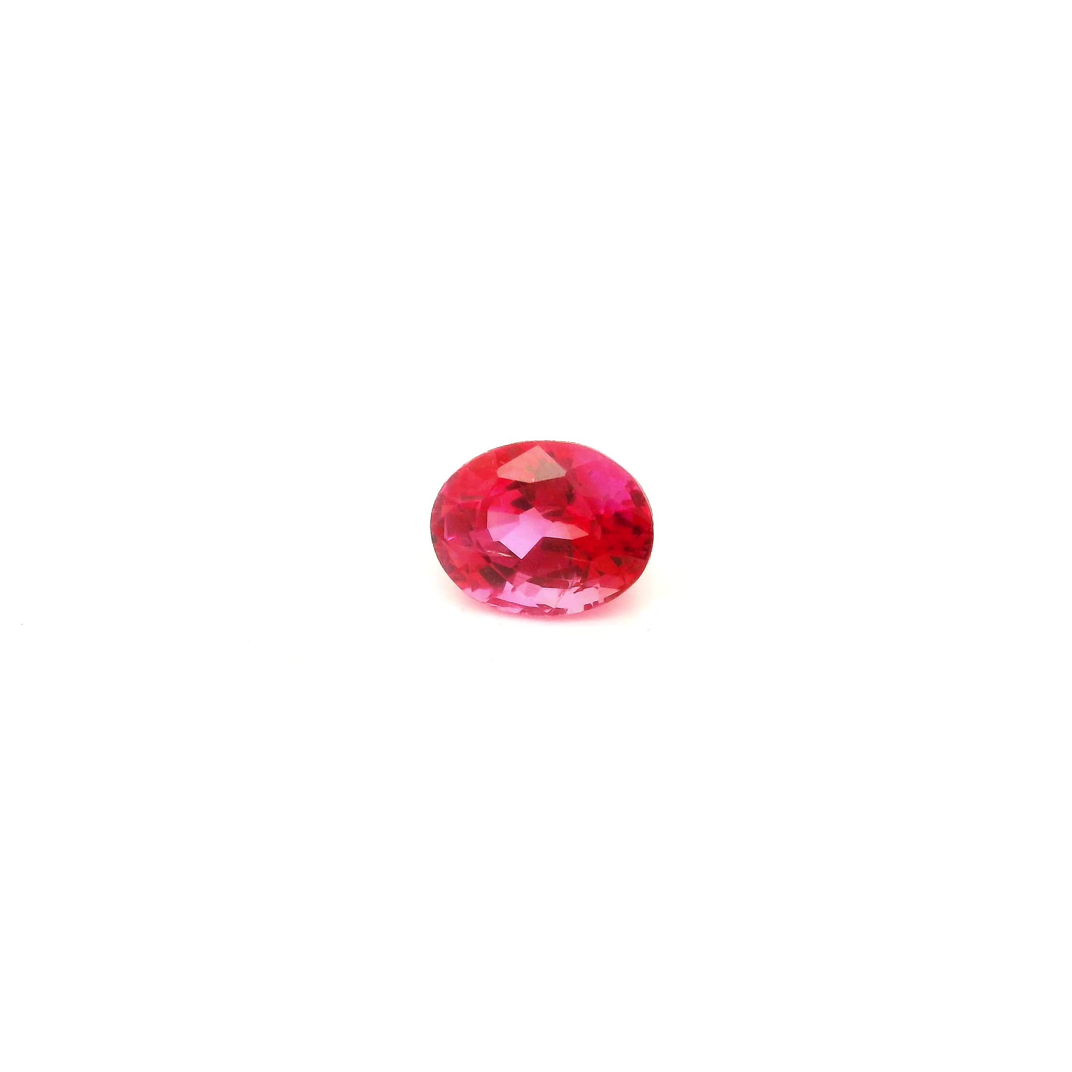 0.65 ct Oval Pink Natural Sapphire