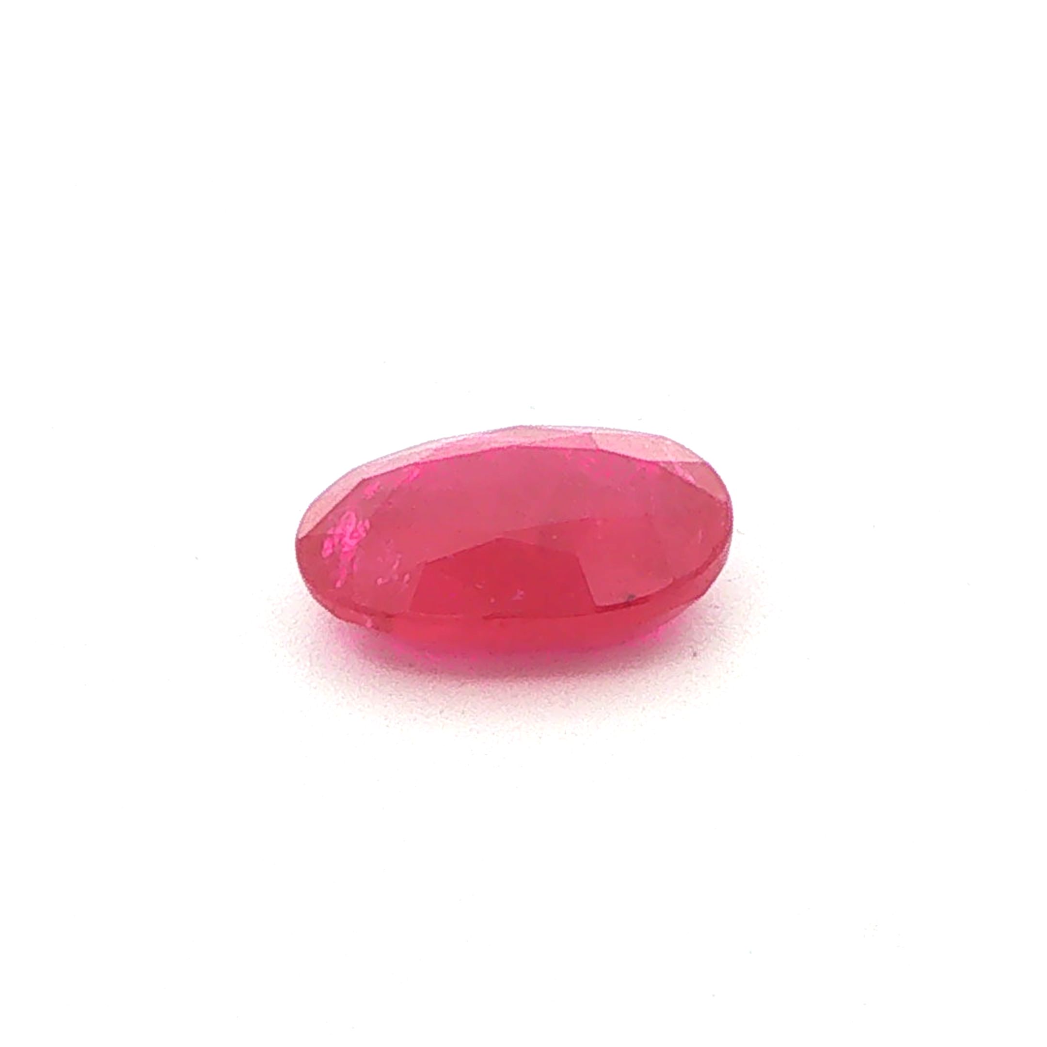 3.66 ct Oval Red Natural Ruby