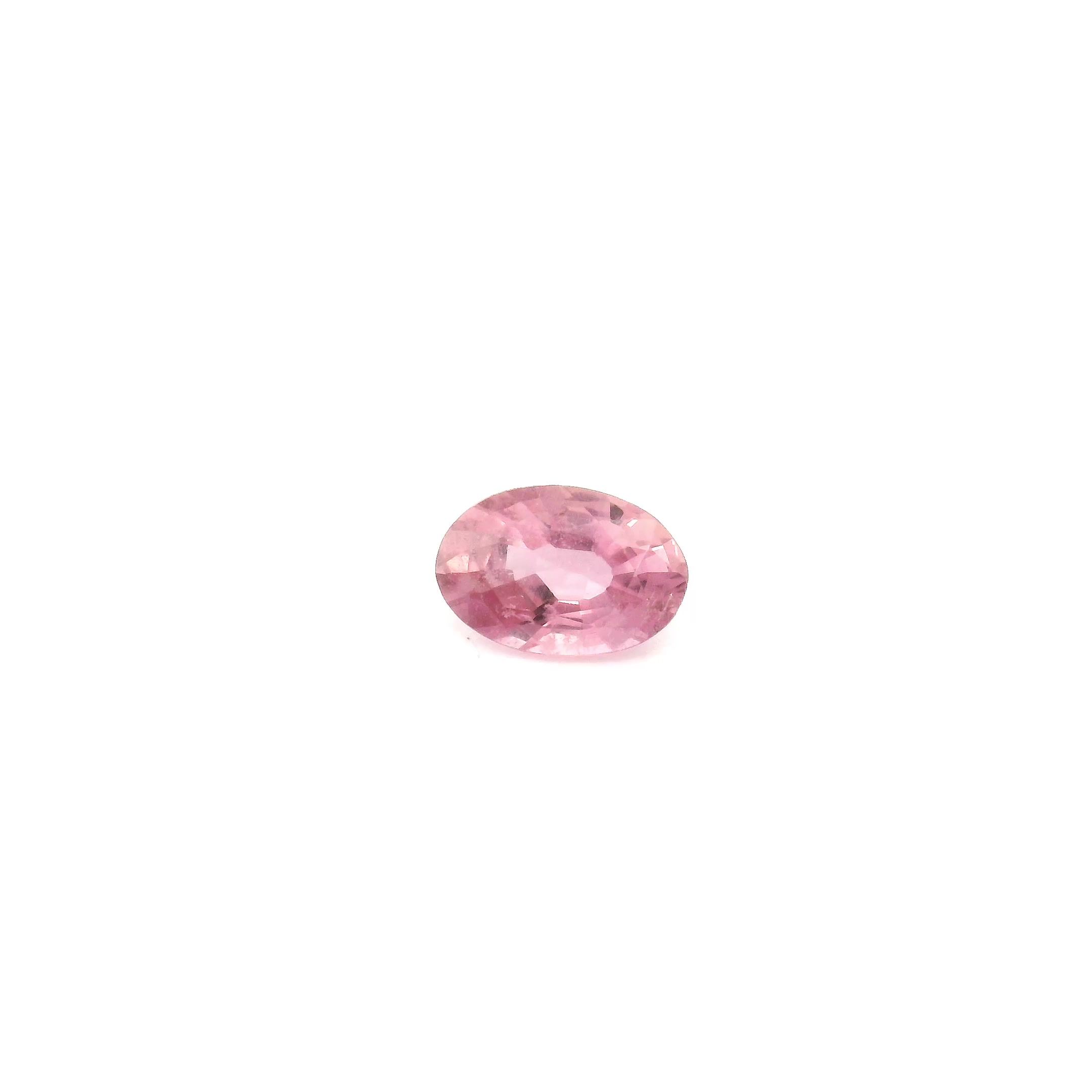 0.52 ct Oval Pink Natural Sapphire
