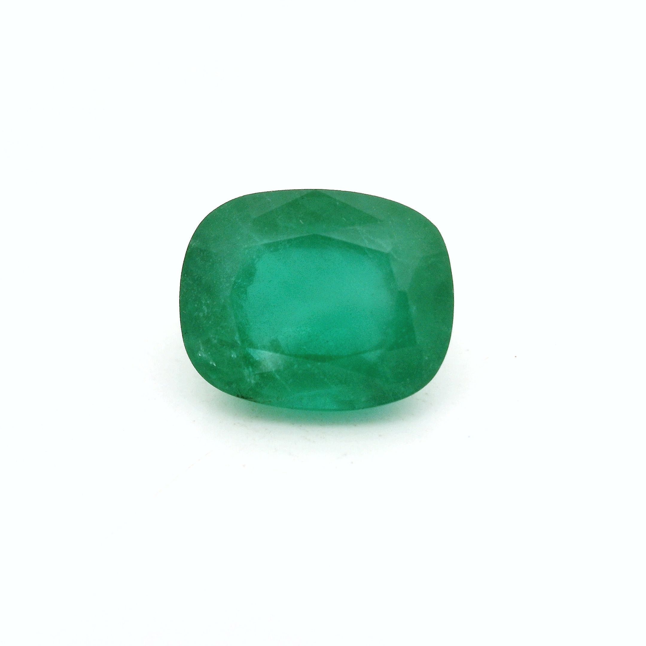 4.15 ct Cushion Green Natural Emerald