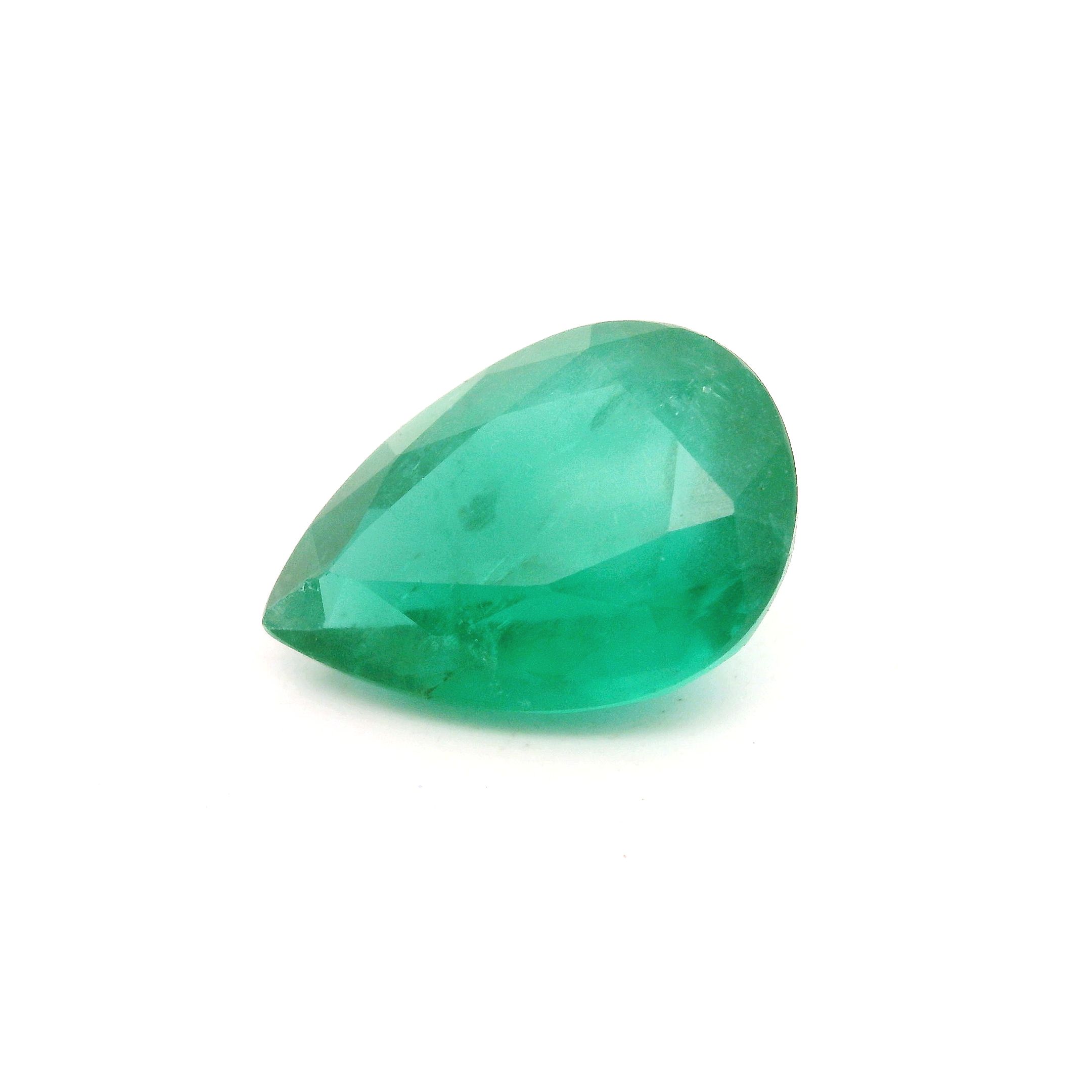 5.05 ct Pear Green Natural Emerald
