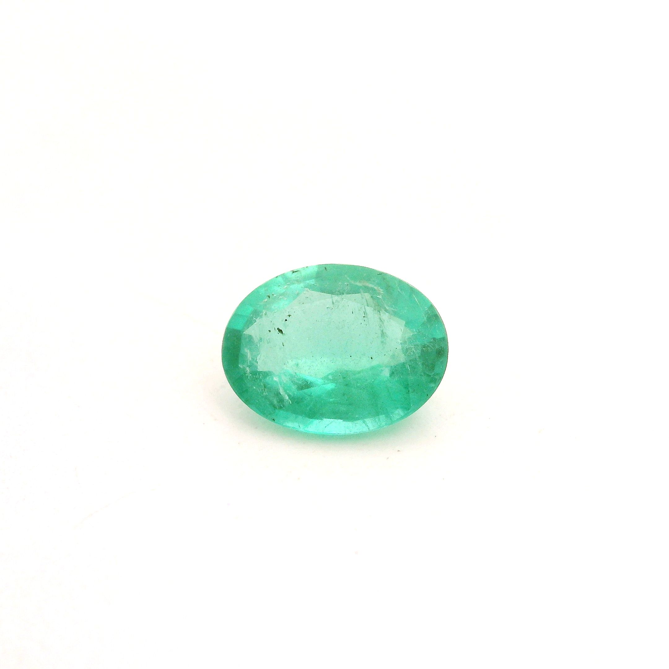 1.51 ct Oval Green Natural Emerald