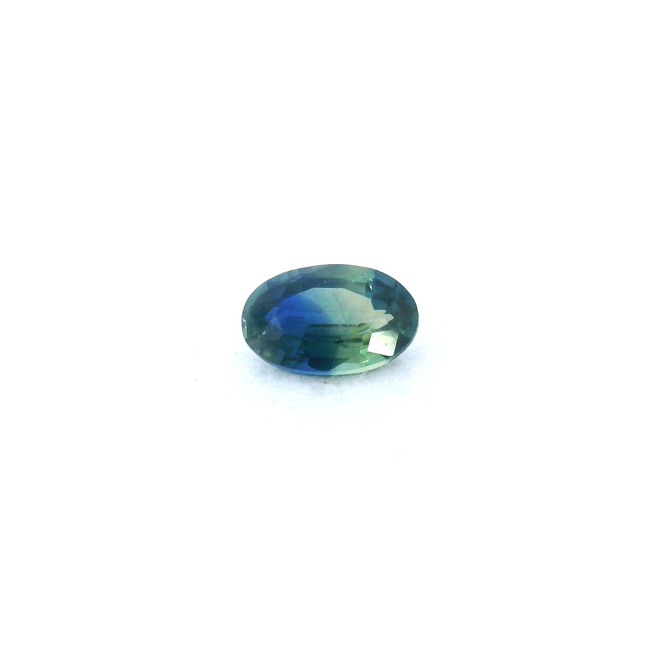 0.51 ct Oval Green Natural Sapphire