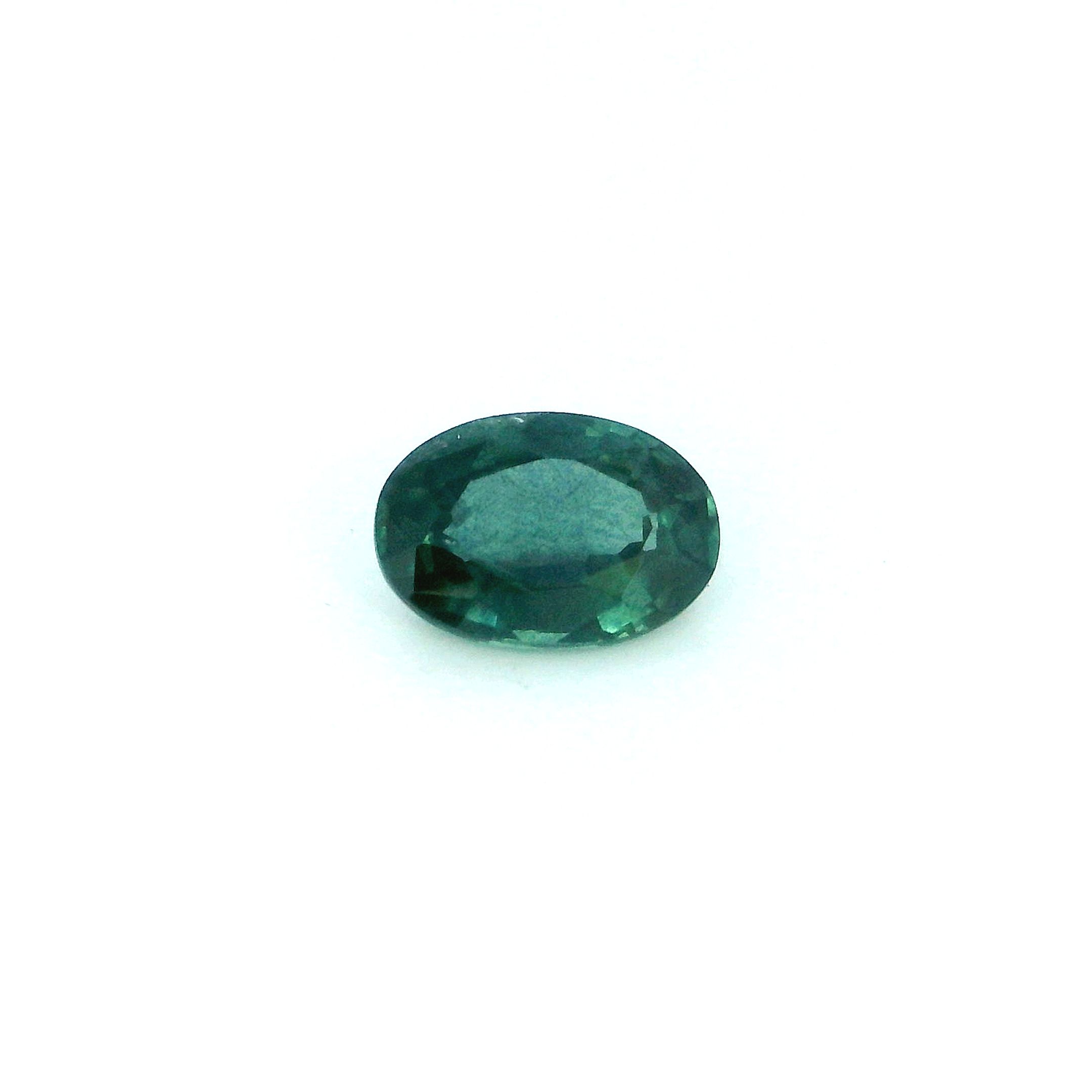 0.68 ct Oval Green Natural Sapphire